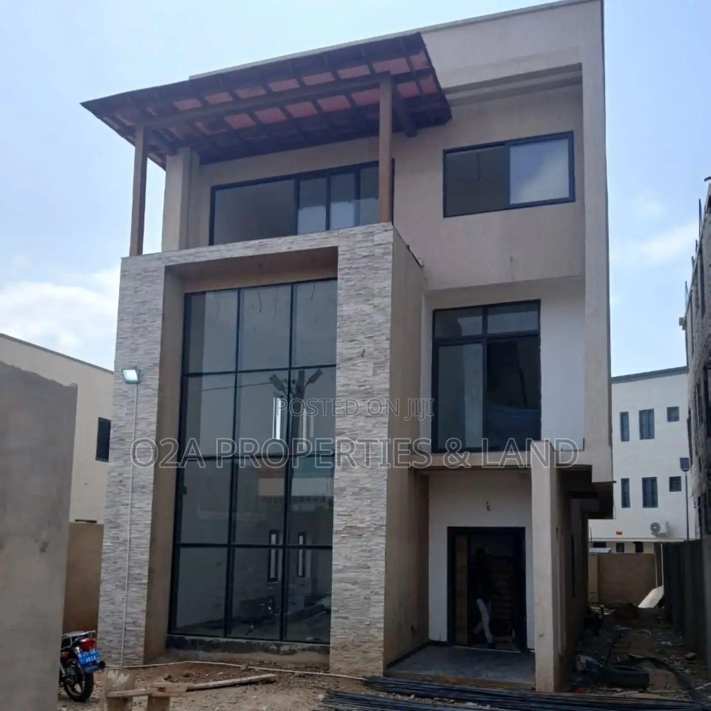 3bdrm House in Tse-Addo, Tseaddo for sale in Tseaddo