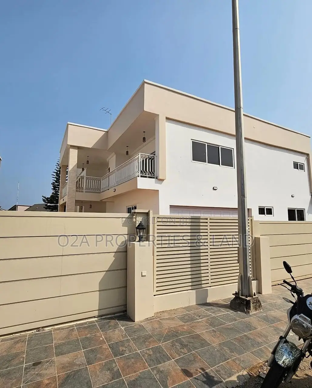 4bdrm House in Cantonments, Acquinas for rent in Acquinas