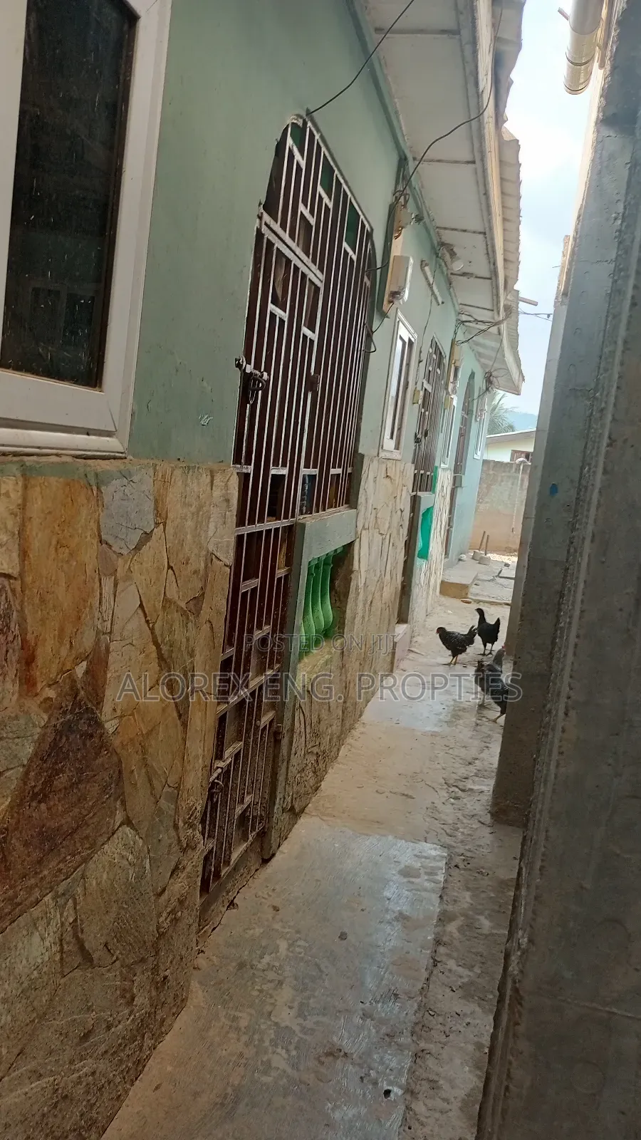 1bdrm Apartment in Danfa for rent in Danfa