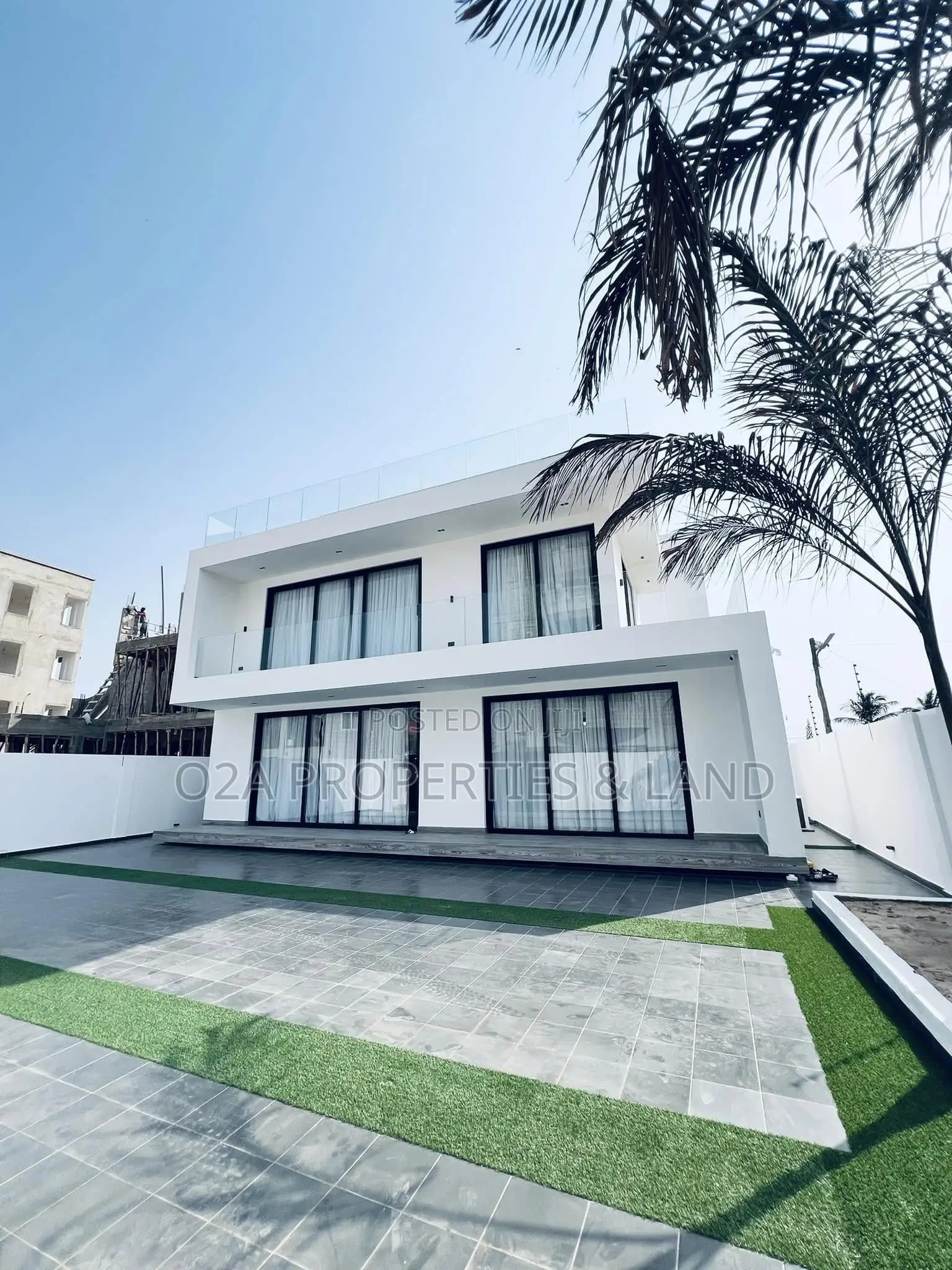 4bdrm House in East Legon, American House for sale in American House