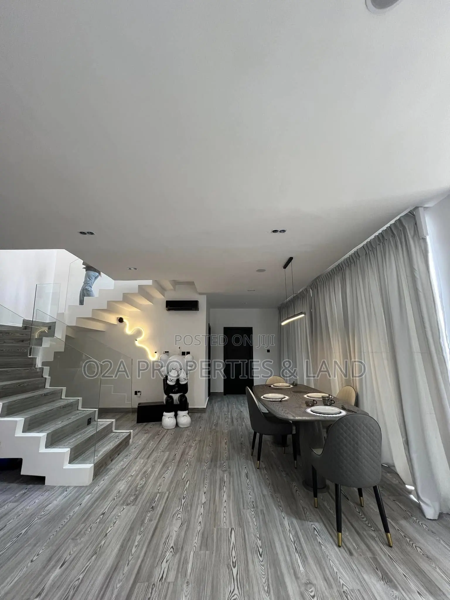 4bdrm House in East Legon, American House for sale in American House