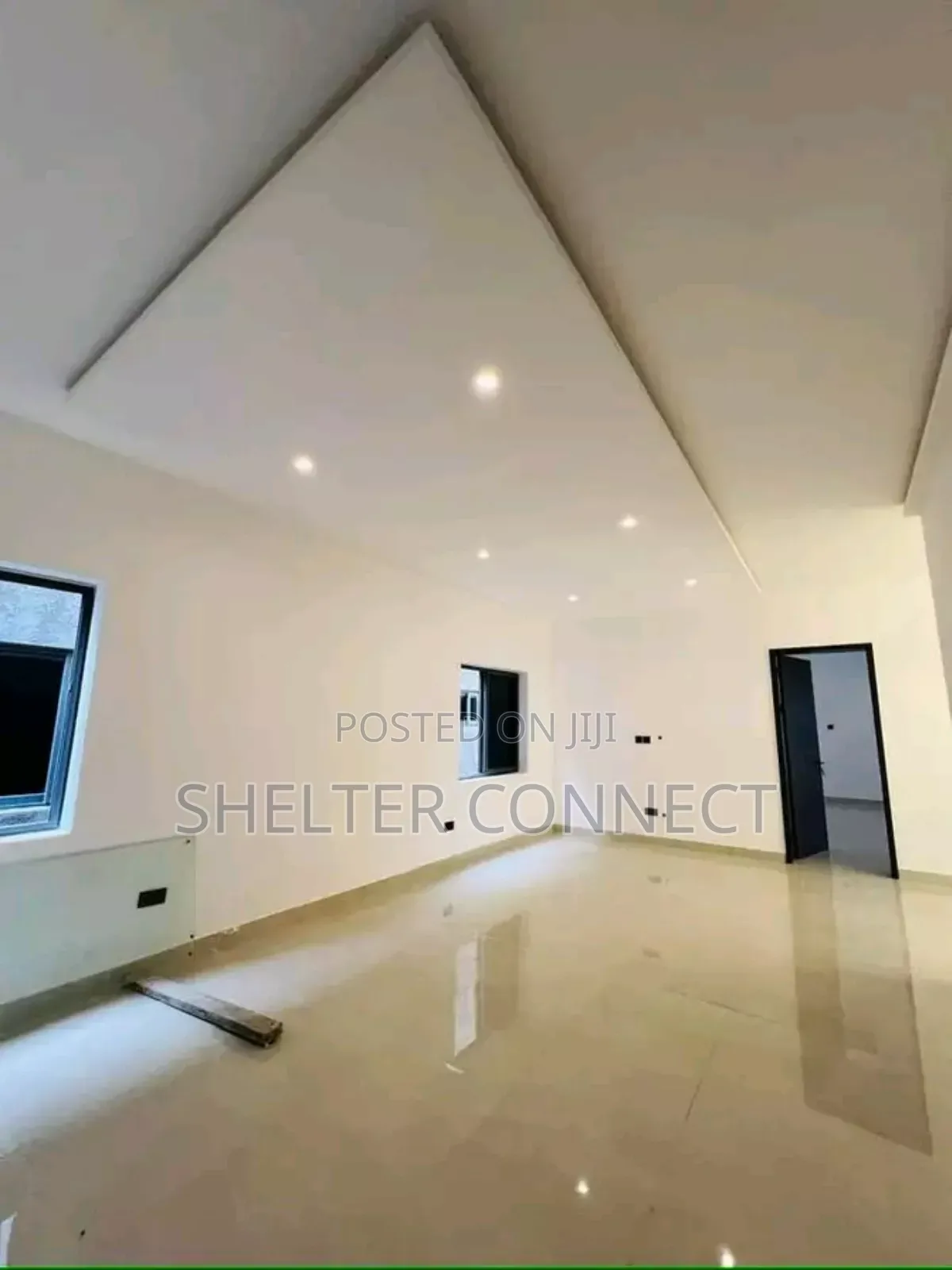 4bdrm Duplex in Ogbojo, East Legon for sale in East Legon