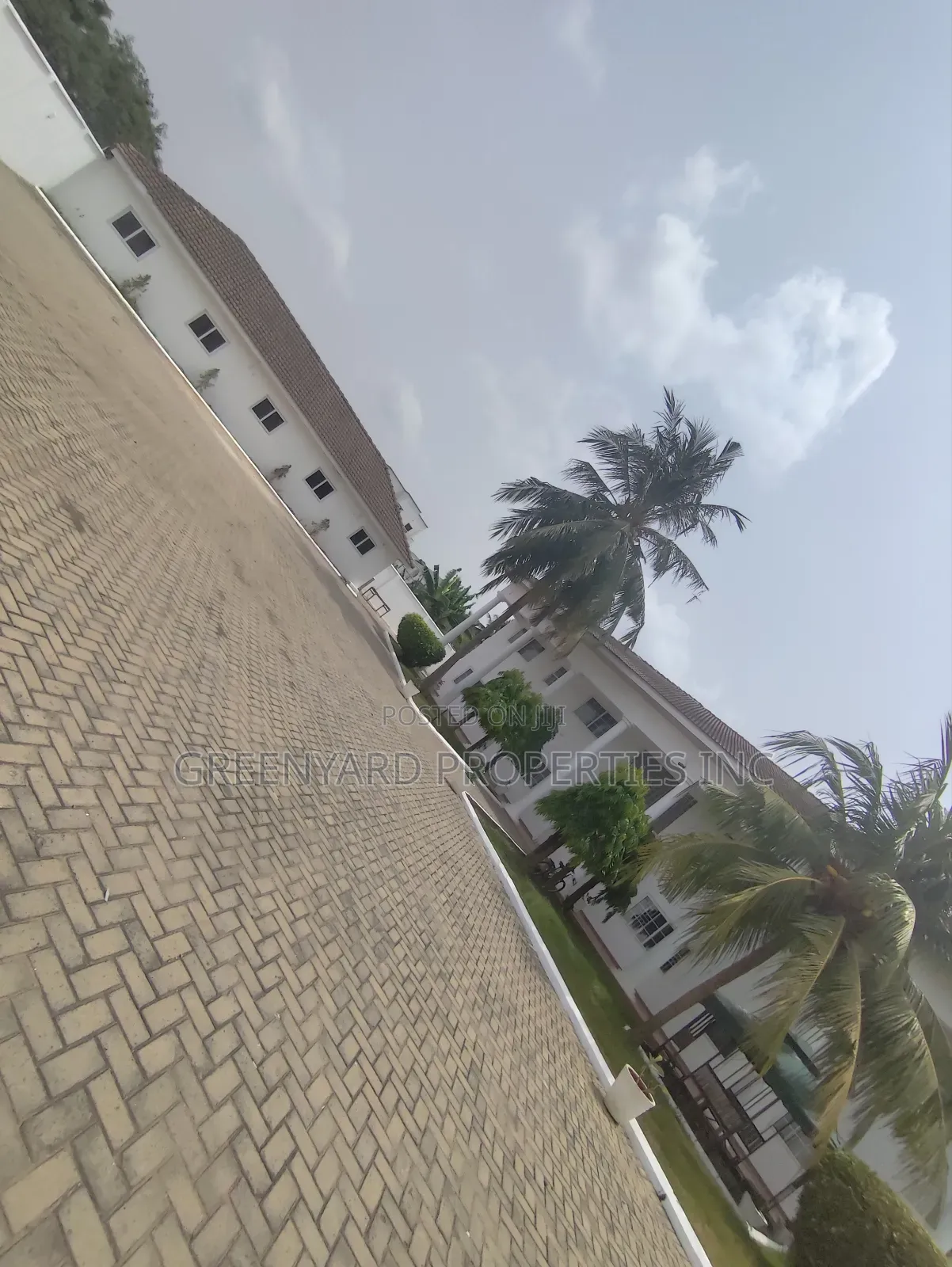 12bdrm House in House, East Legon for rent in East Legon
