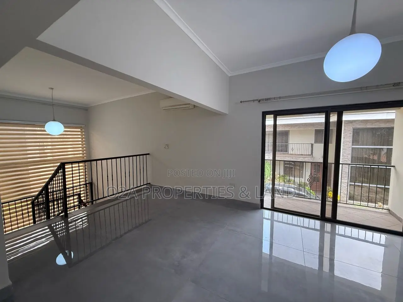 3bdrm Townhouse / Terrace in Cantonment, Acquinas for rent in Acquinas
