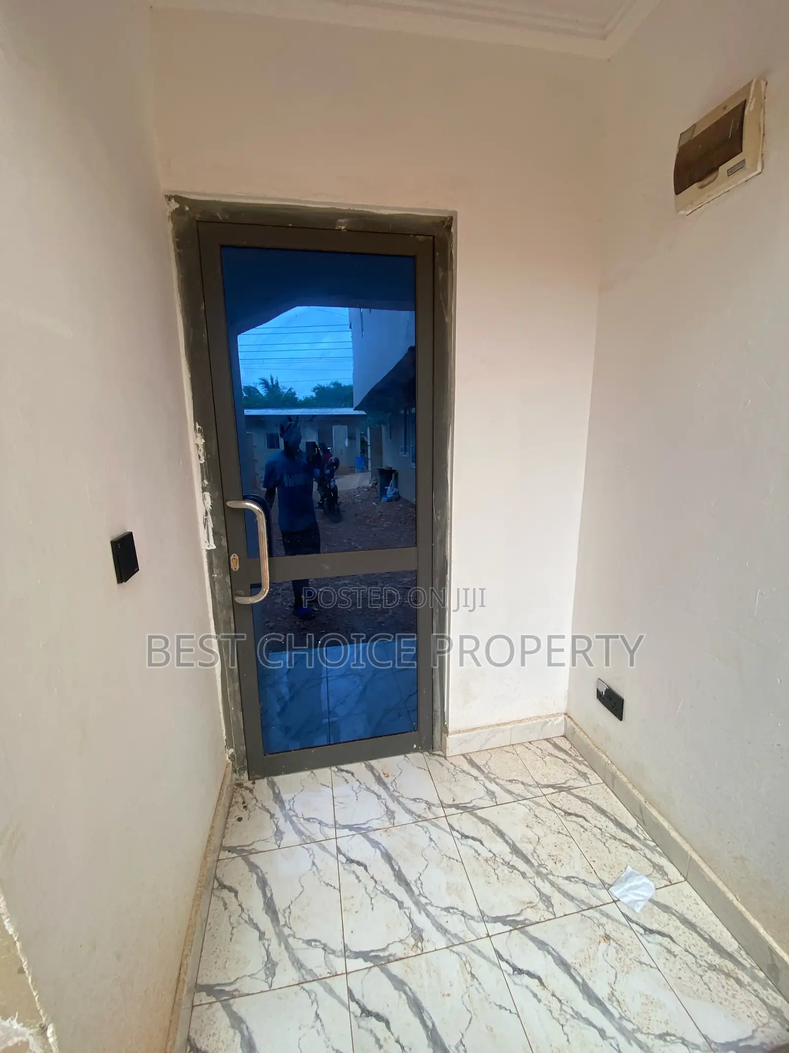 1bdrm Apartment in Lakeside Community 1 for rent in Lake Side Estate
