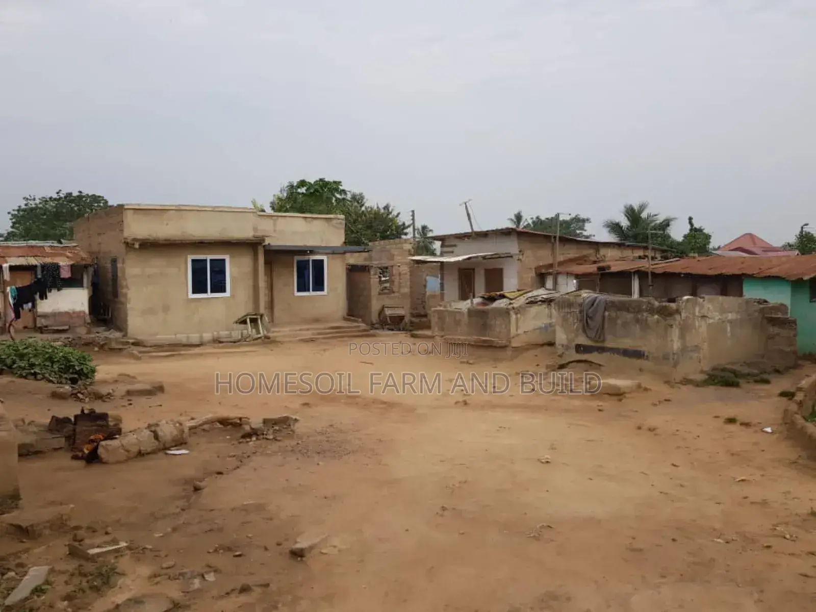 6bdrm House in Buduburam, Gomoa East for sale in Gomoa East