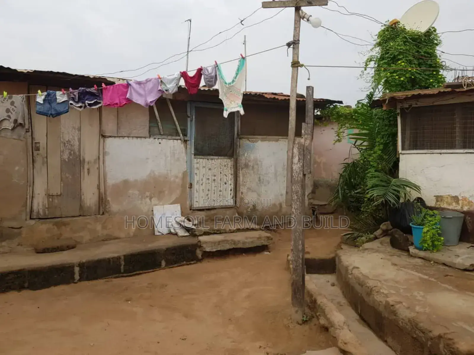 6bdrm House in Buduburam, Gomoa East for sale in Gomoa East