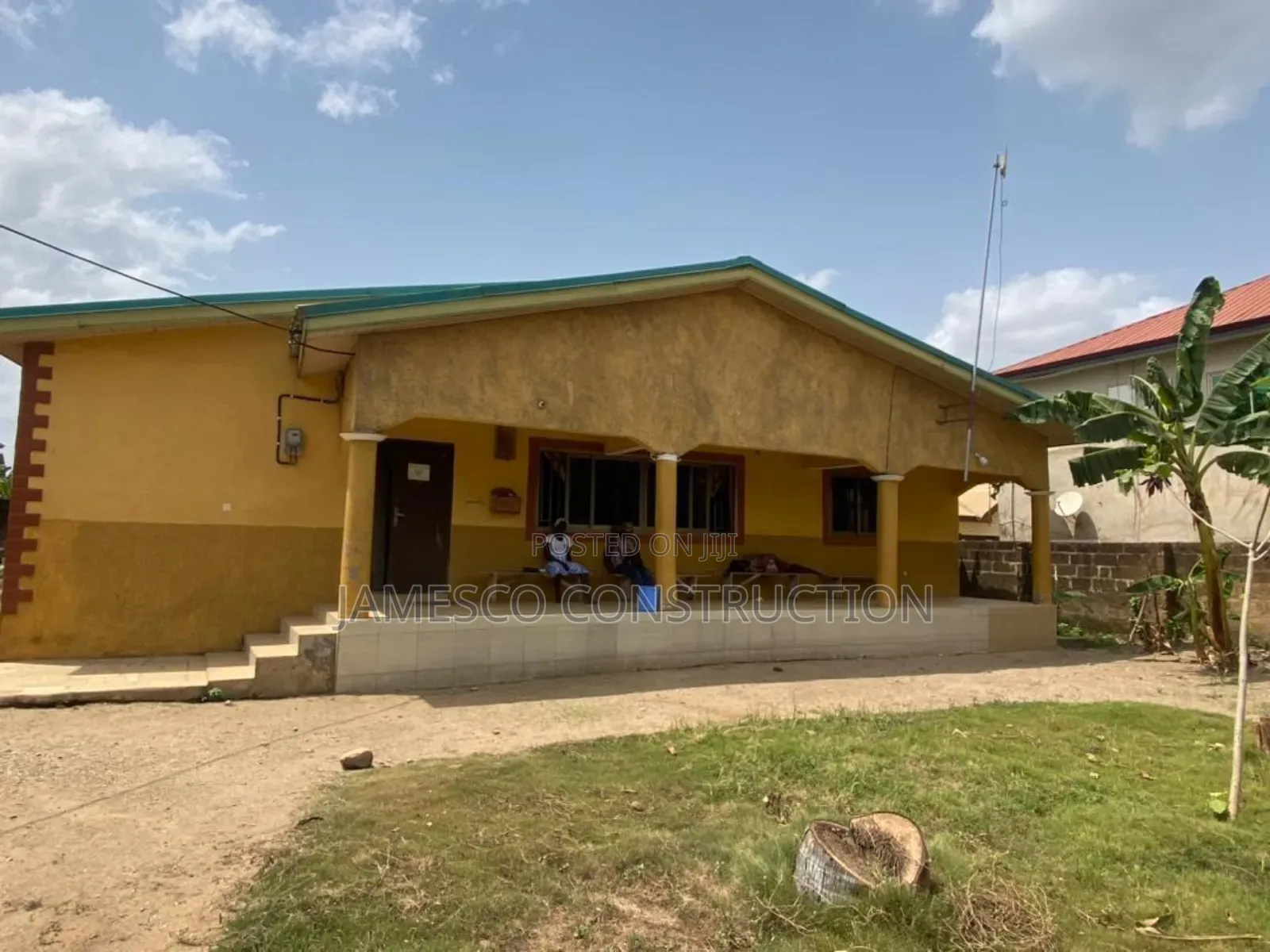 Furnished 4bdrm Bungalow in Accra Doboro, Akuapim North for sale in Akuapim North