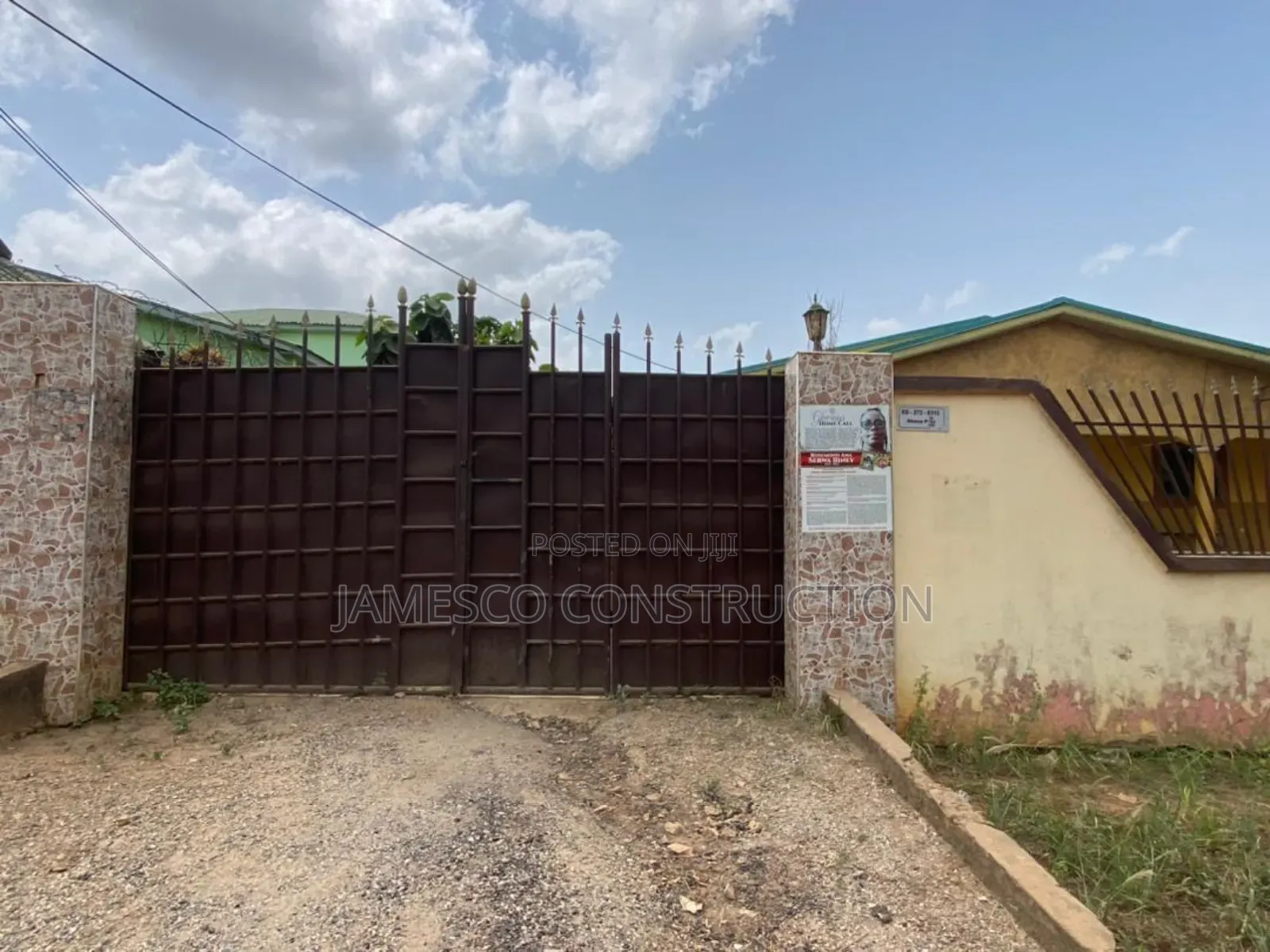 Furnished 4bdrm Bungalow in Accra Doboro, Akuapim North for sale in Akuapim North