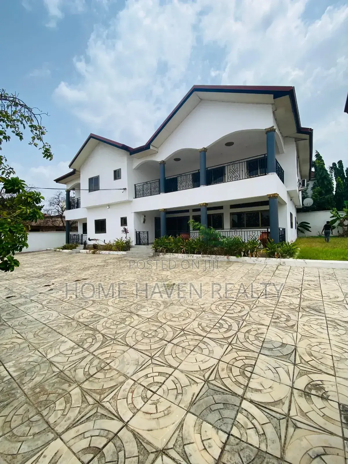 6bdrm House in Westland for rent in West Legon