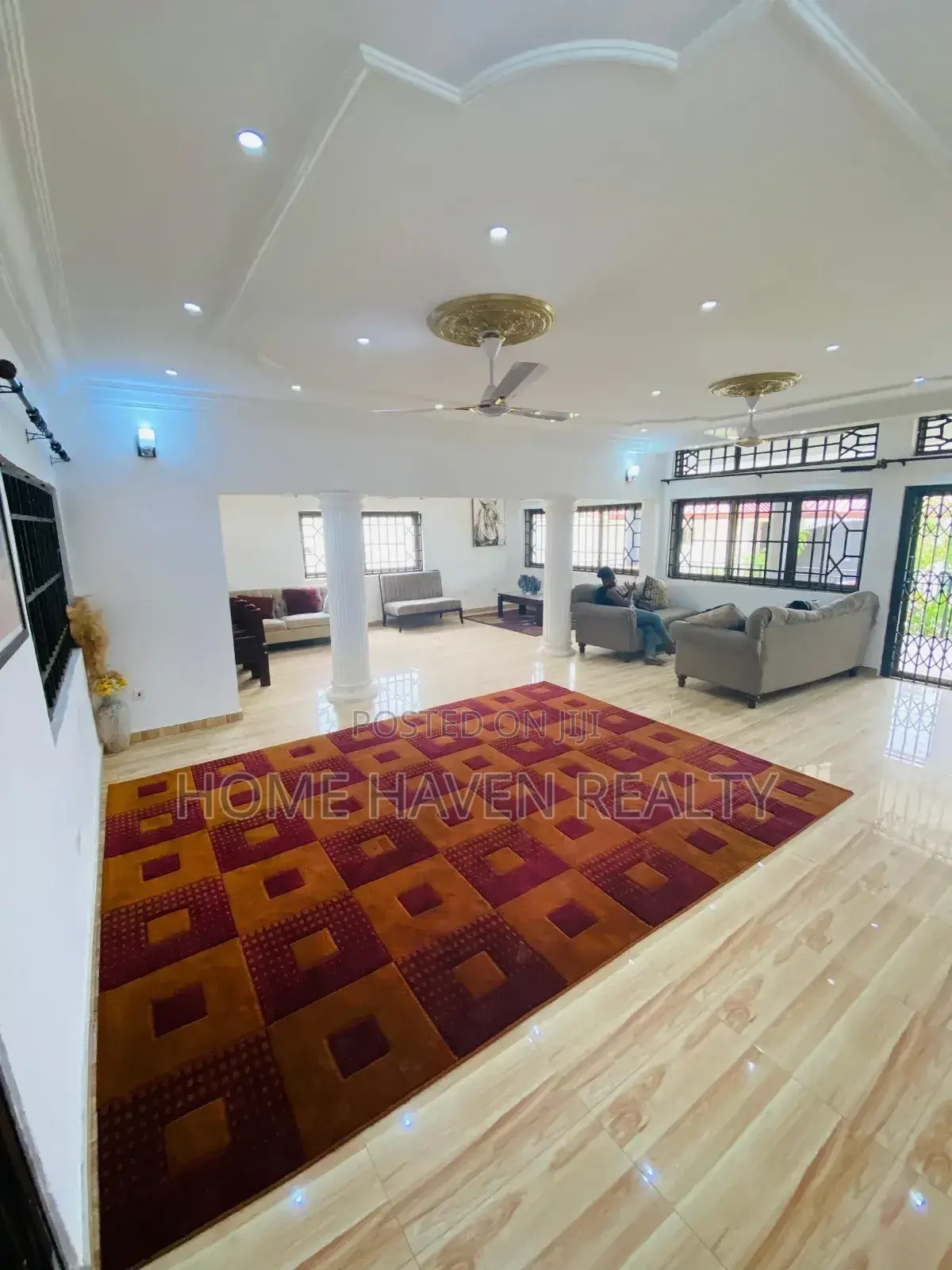 6bdrm House in Westland for rent in West Legon