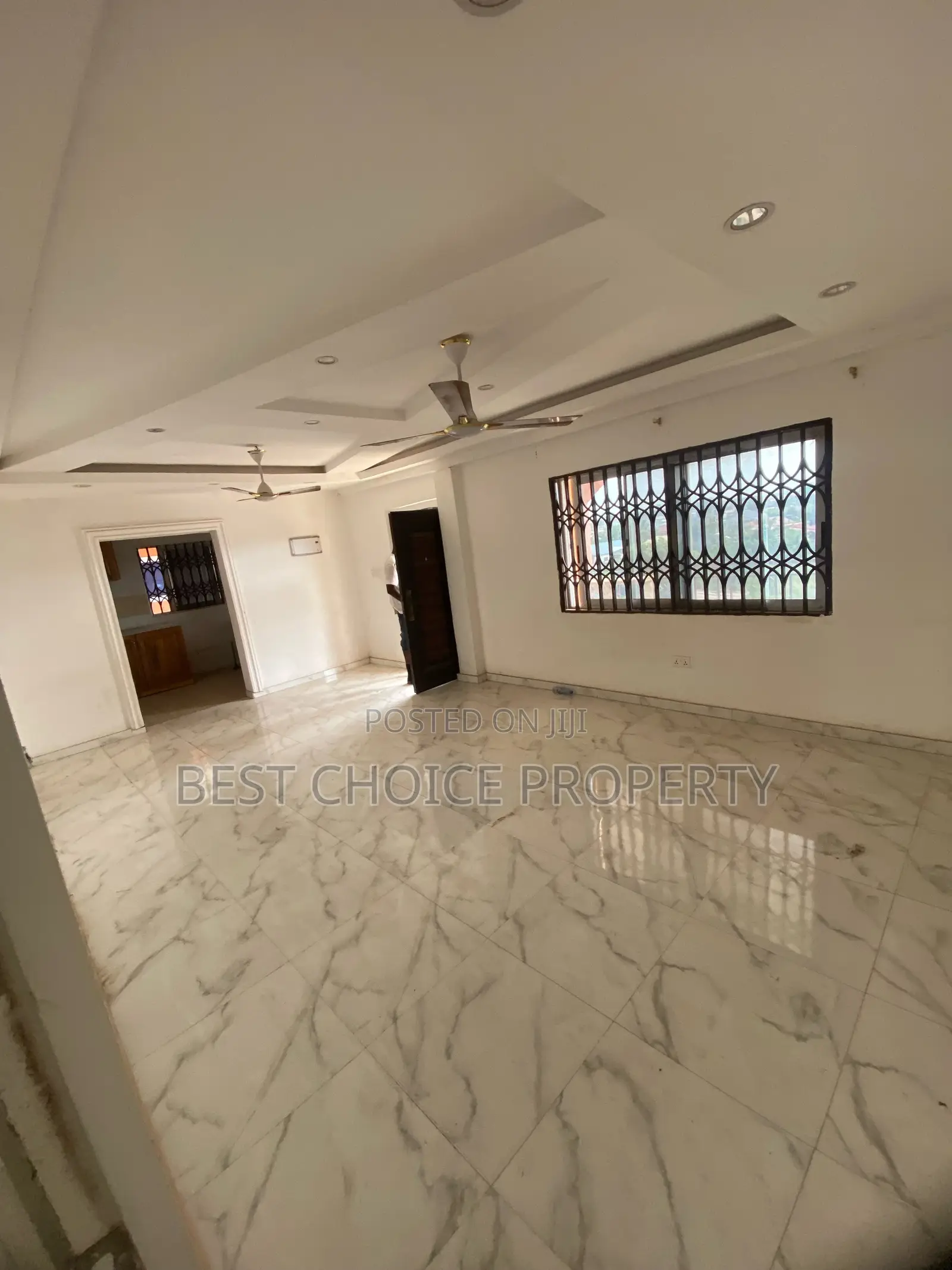 2bdrm Apartment in Adenta Frahfraha for rent in Adenta