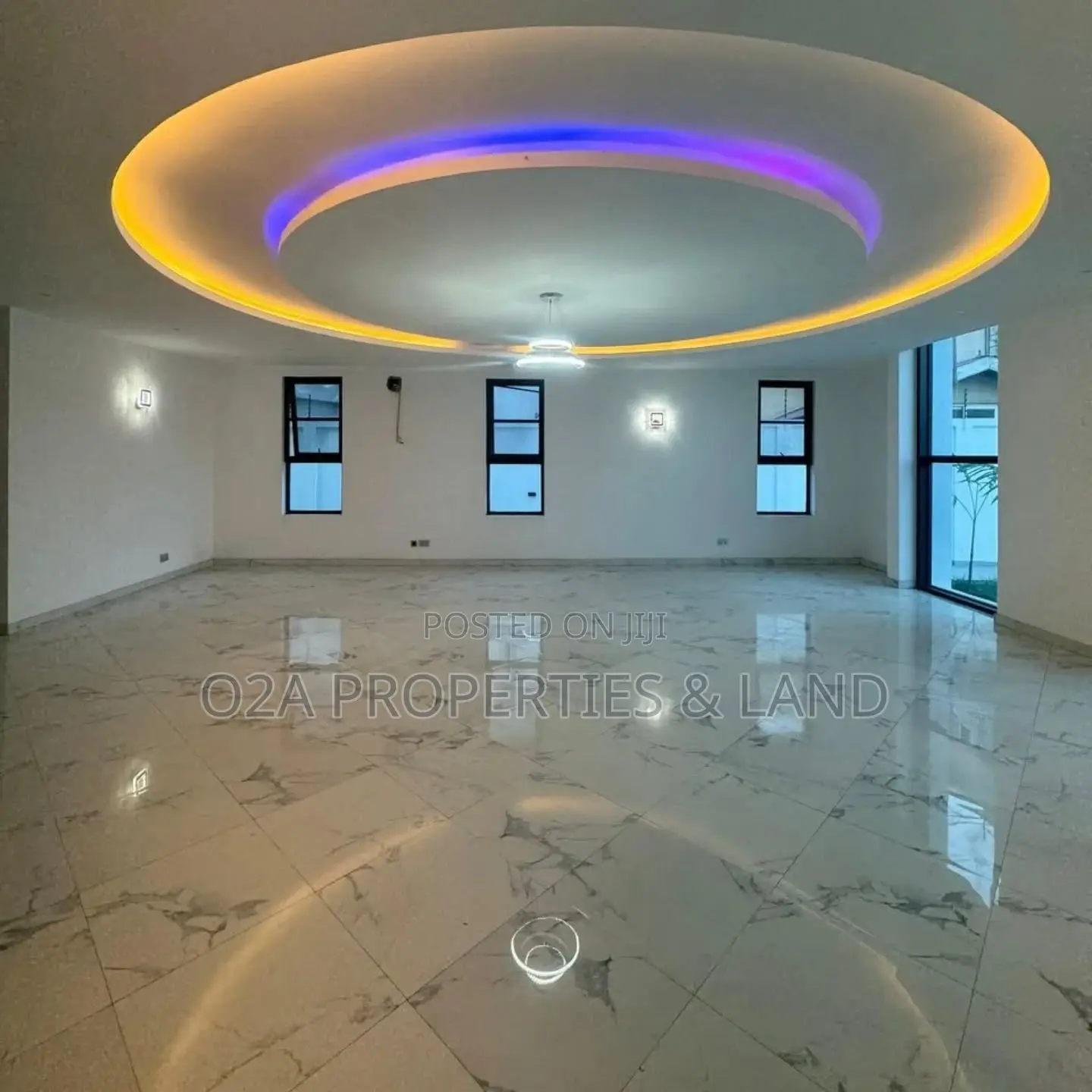 4bdrm House in East Legon, American House for sale in American House