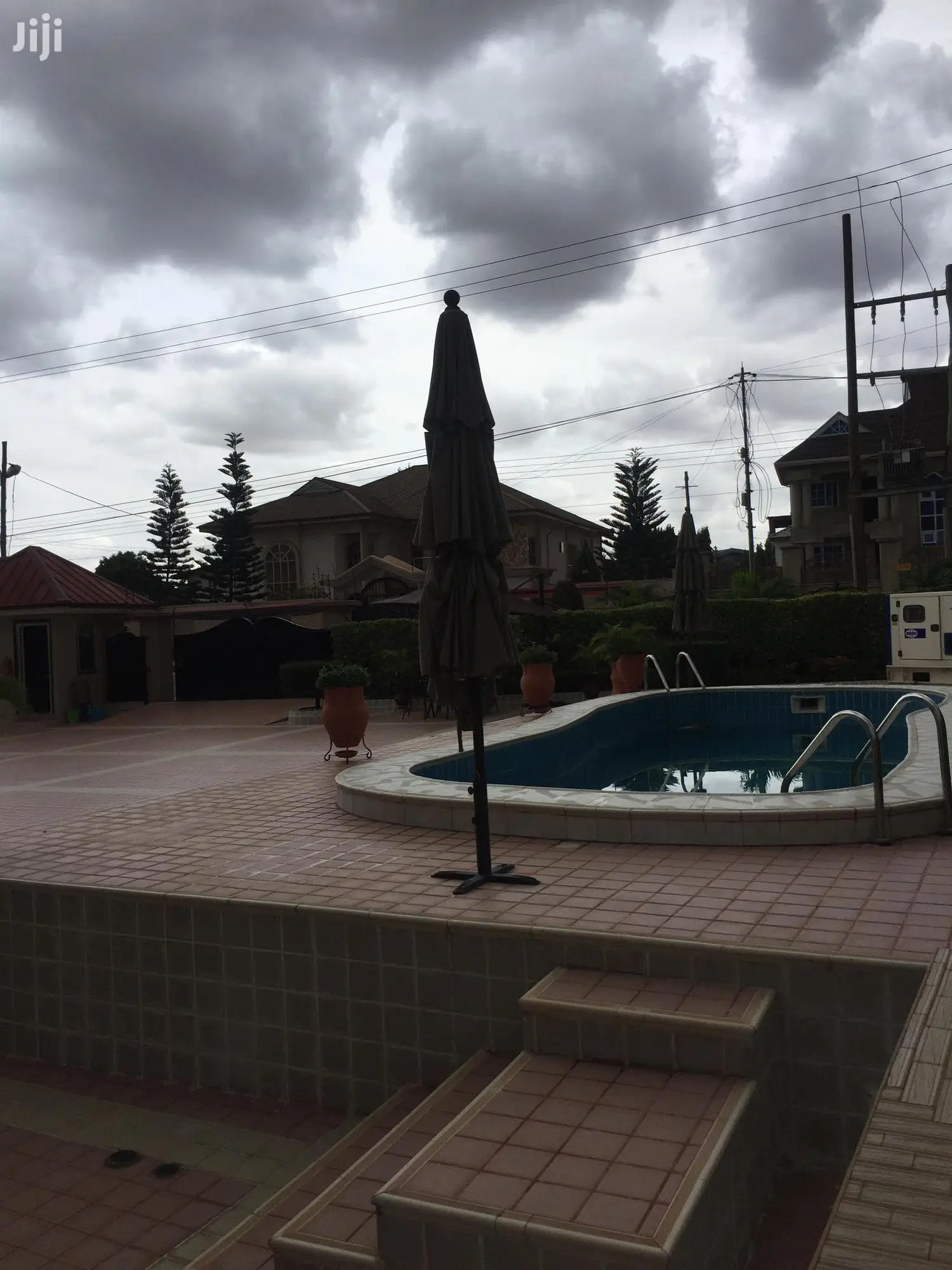 Furnished 2bdrm Apartment in America House, East Legon for rent in East Legon