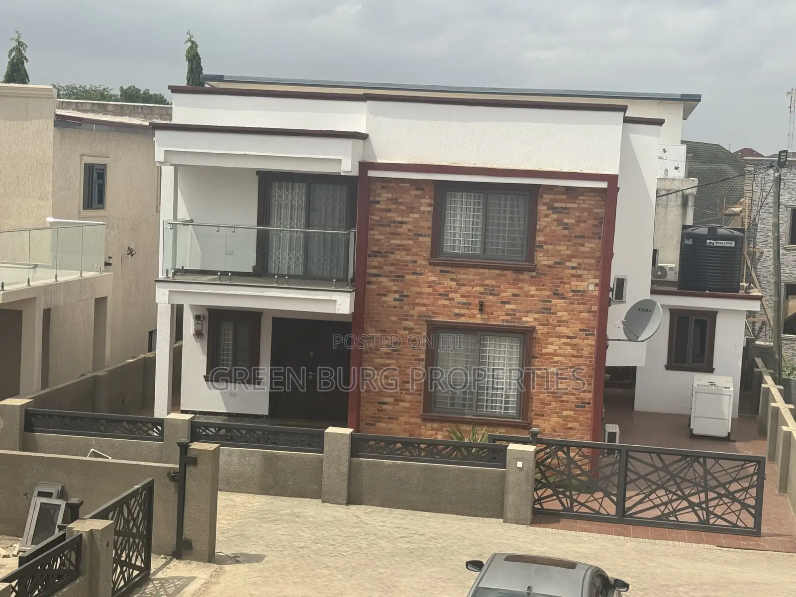 4bdrm Townhouse / Terrace in East Legon for rent in East Legon