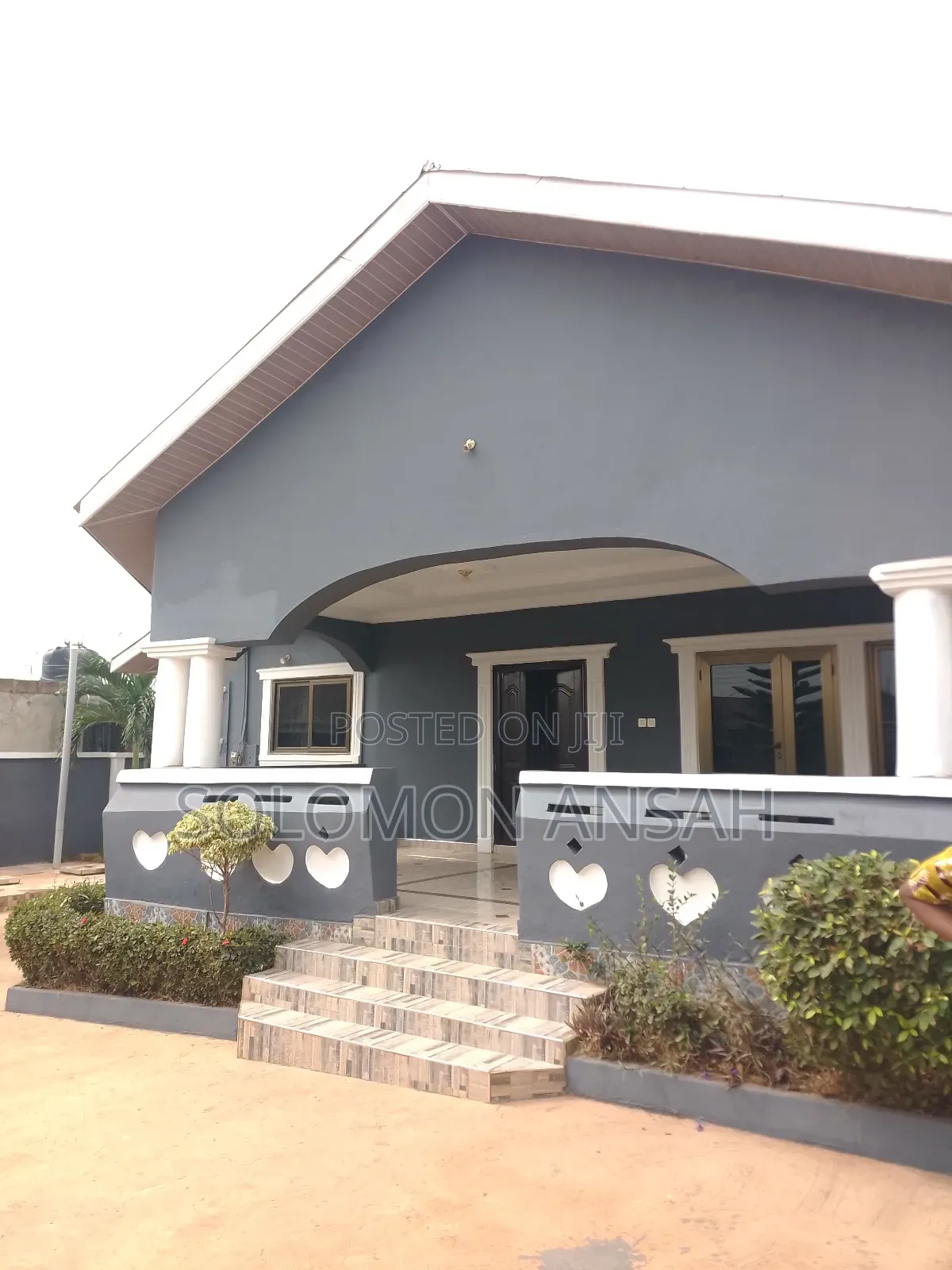 8bdrm House in Free Will Agency, Kumasi Metropolitan for sale in Kumasi Metropolitan