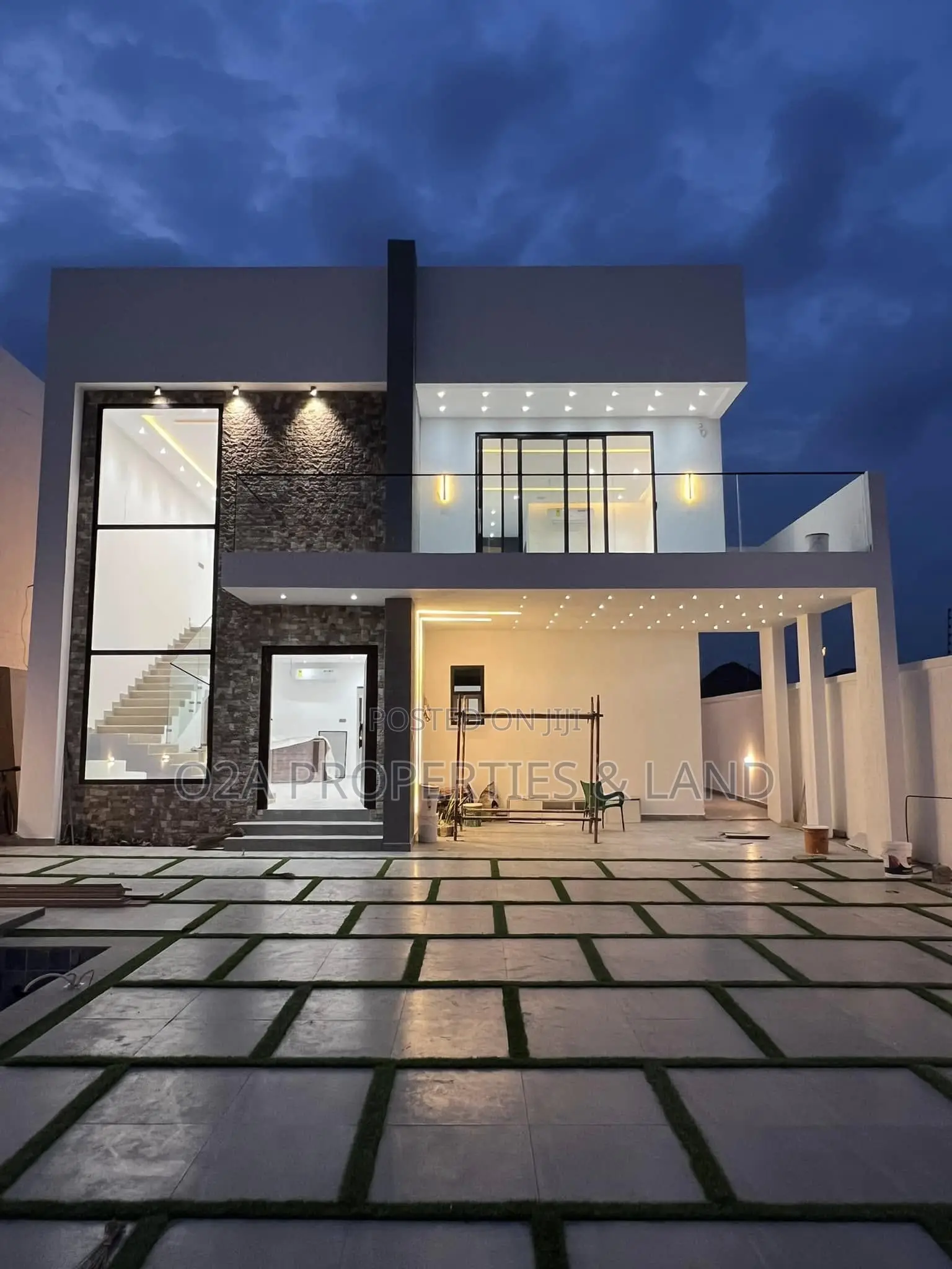 4bdrm House in Ashaley Botwe, for sale in School Junction