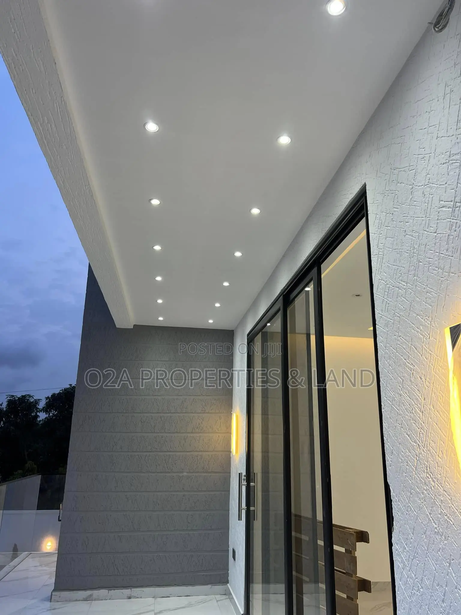 4bdrm House in Ashaley Botwe, for sale in School Junction