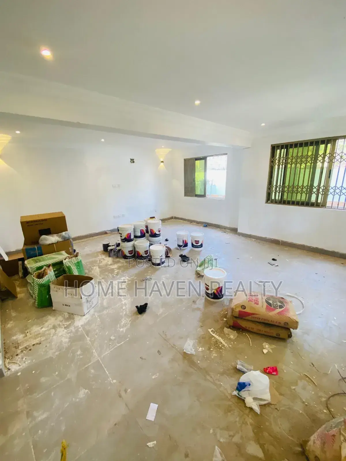 4bdrm Townhouse / Terrace in Dzorwulu for rent in Dzorwulu