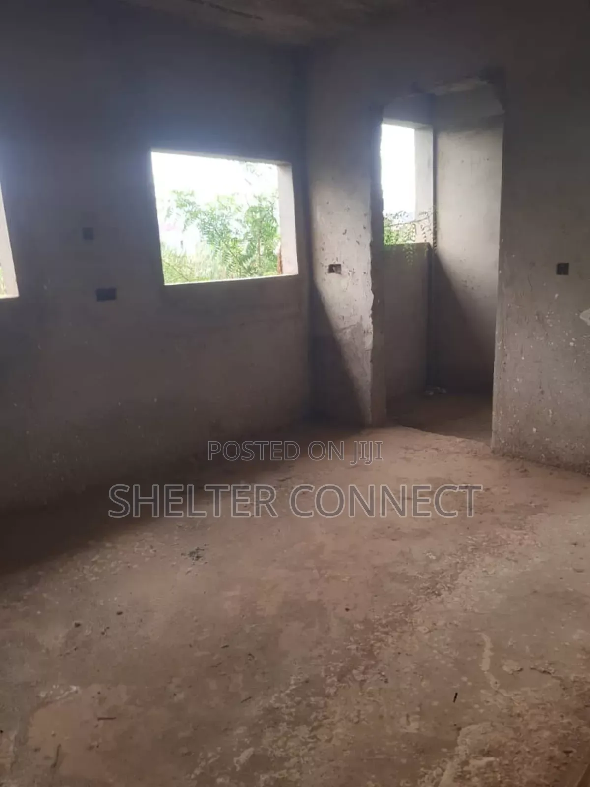 6bdrm Duplex in Oyarifa for sale in Oyarifa