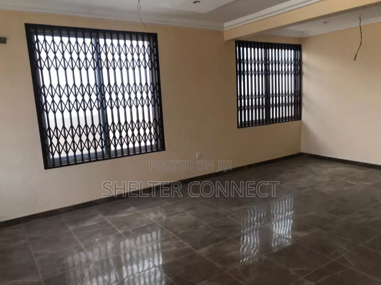 3bdrm Duplex in Abokobi for sale in Abokobi