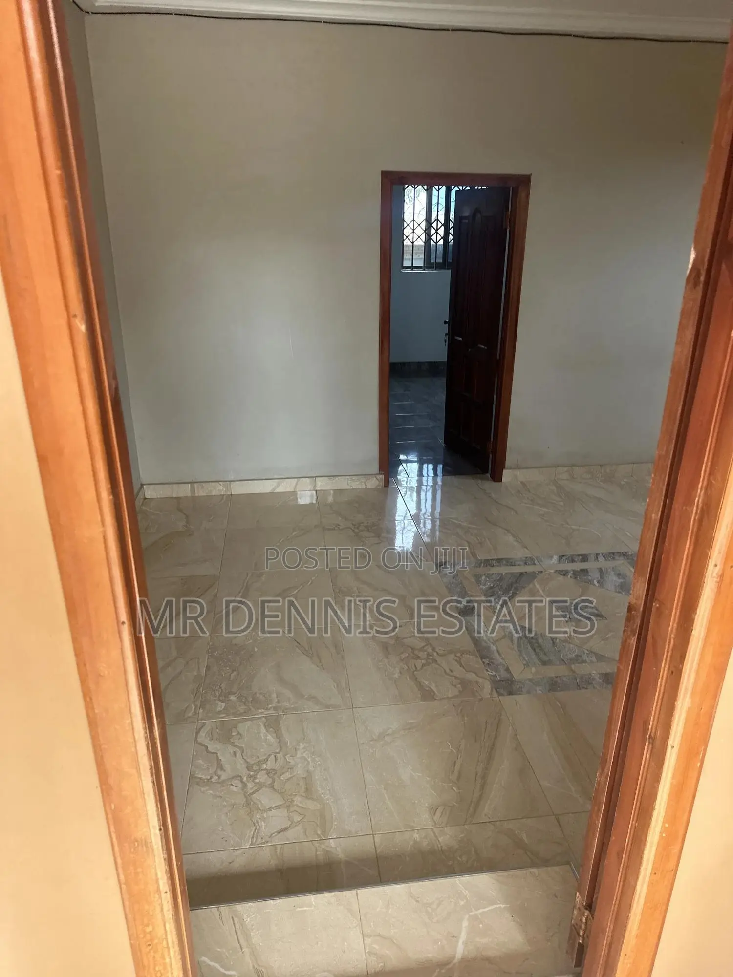 1bdrm Room & Parlour in Westhills Mall for rent in West Hills Mall Area