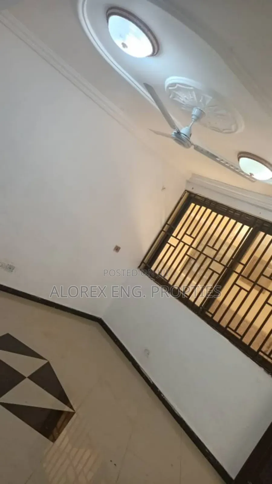 2bdrm Apartment in Amrahia, Adenta for rent in Adenta