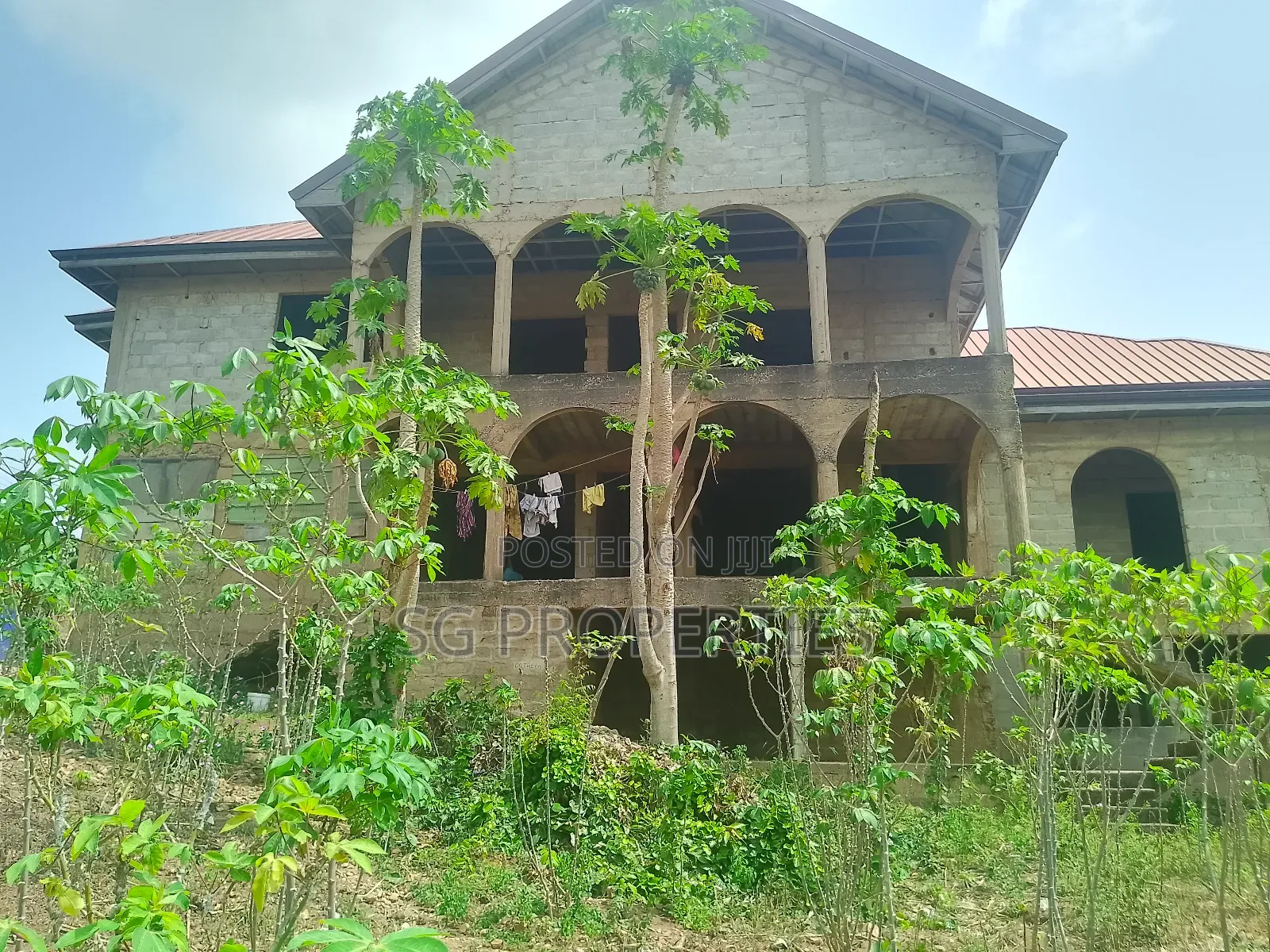 14bdrm Apartment in Mandela No. 3, Weija for sale in Weija