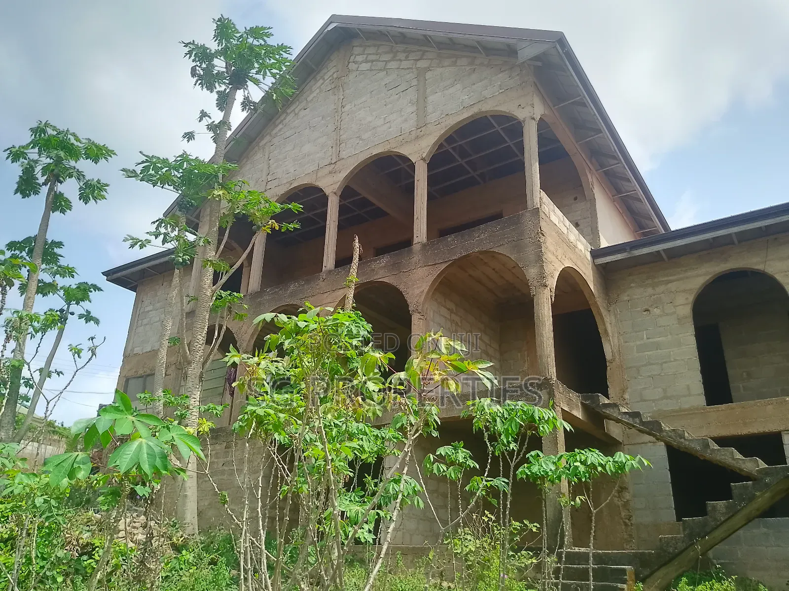 14bdrm Apartment in Mandela No. 3, Weija for sale in Weija