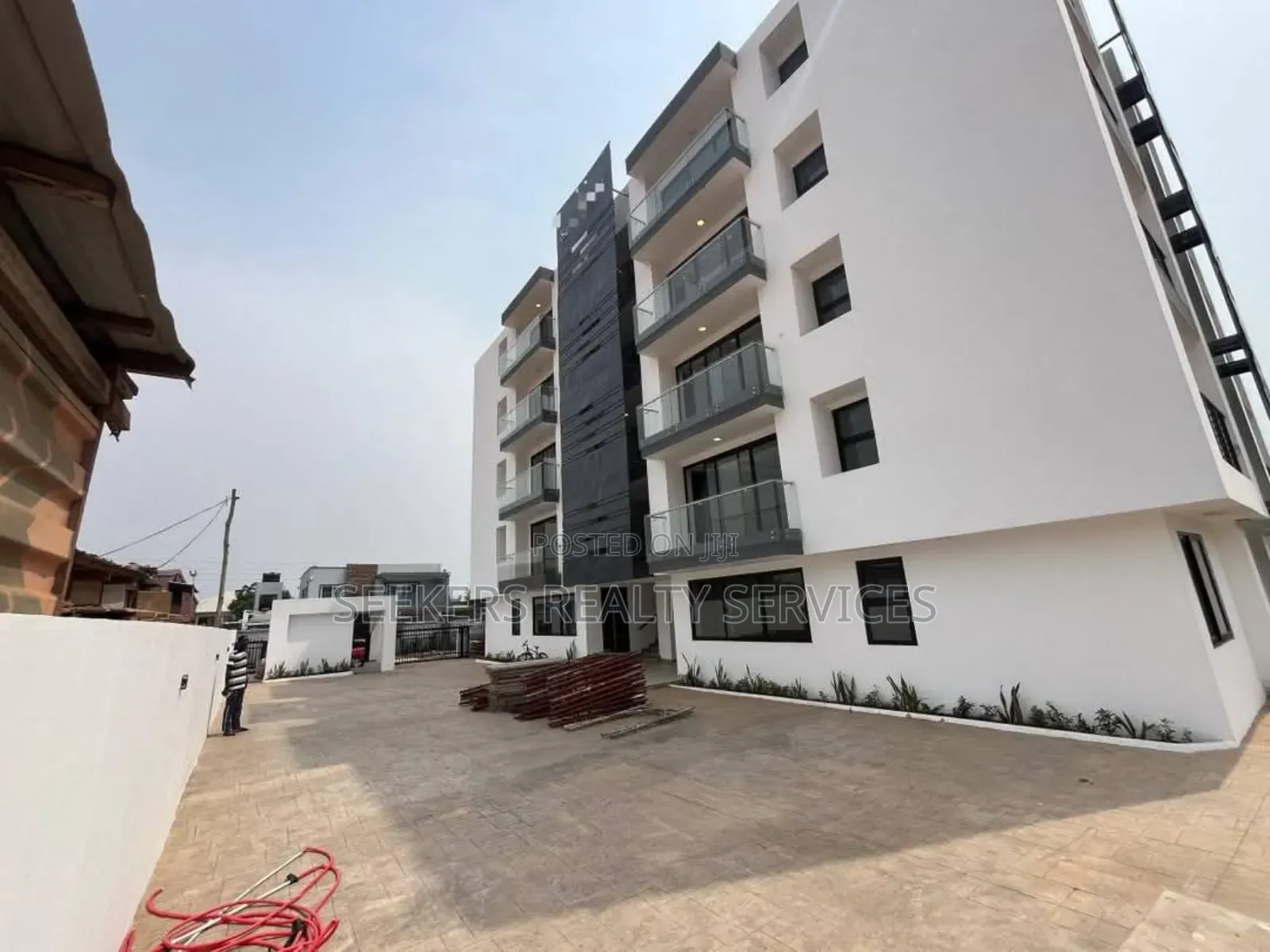 2bdrm Apartment in Seekers  Realty, East Legon for rent in East Legon