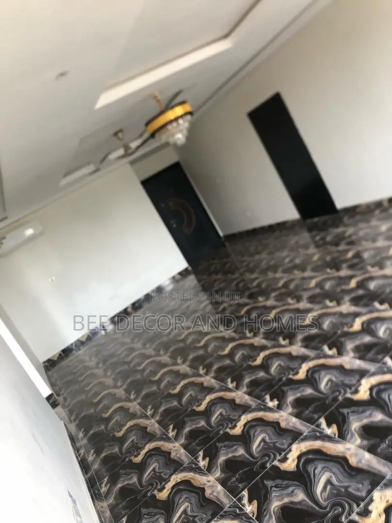 2bdrm Apartment in Bee Decor & Homes, Adenta for rent in Adenta