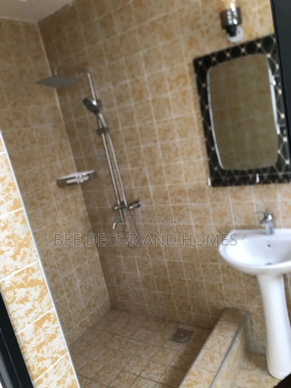 2bdrm Apartment in Bee Decor & Homes, Adenta for rent in Adenta
