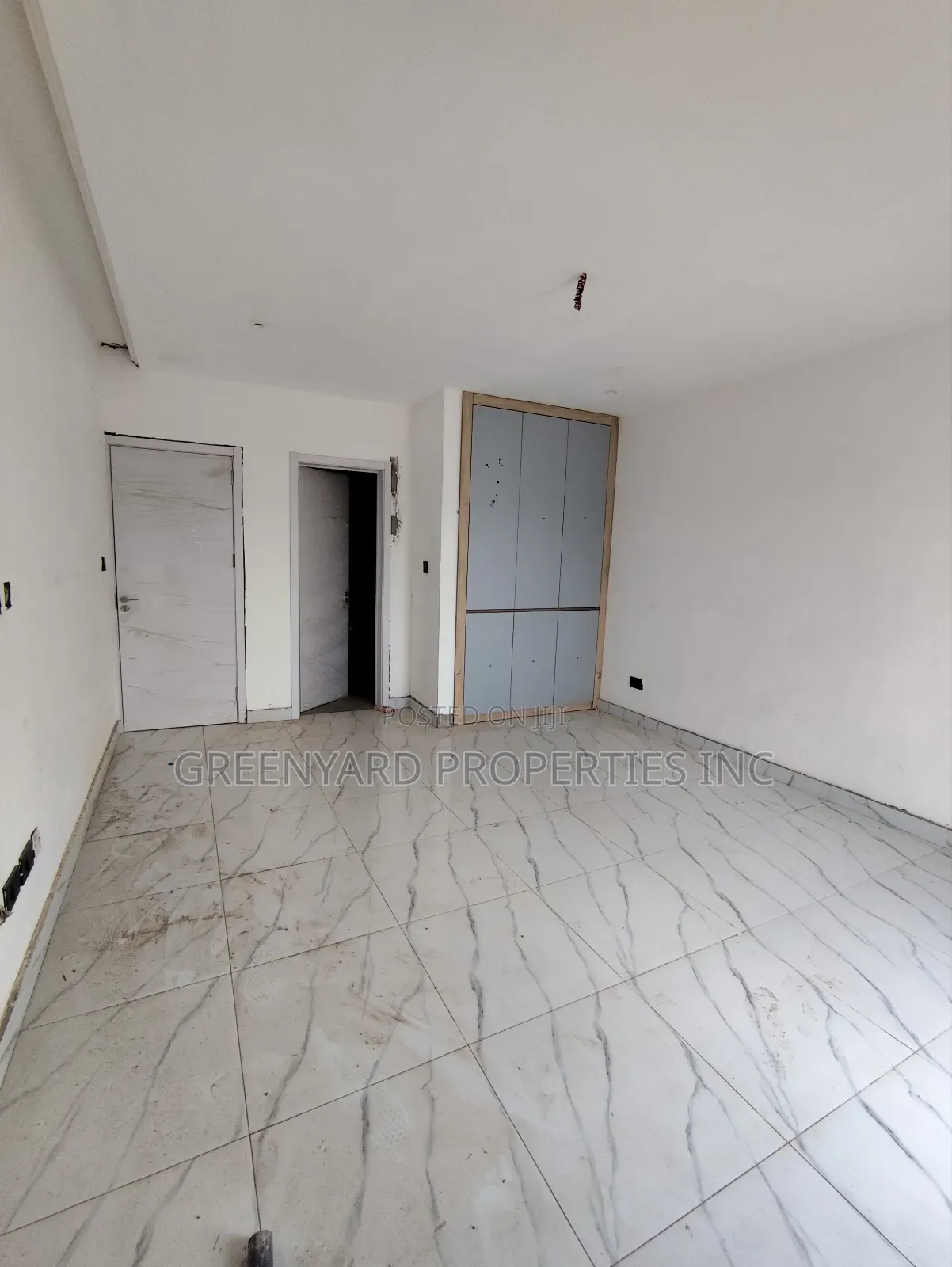 5bdrm Mansion in Adjiringanor, East Legon for sale in East Legon