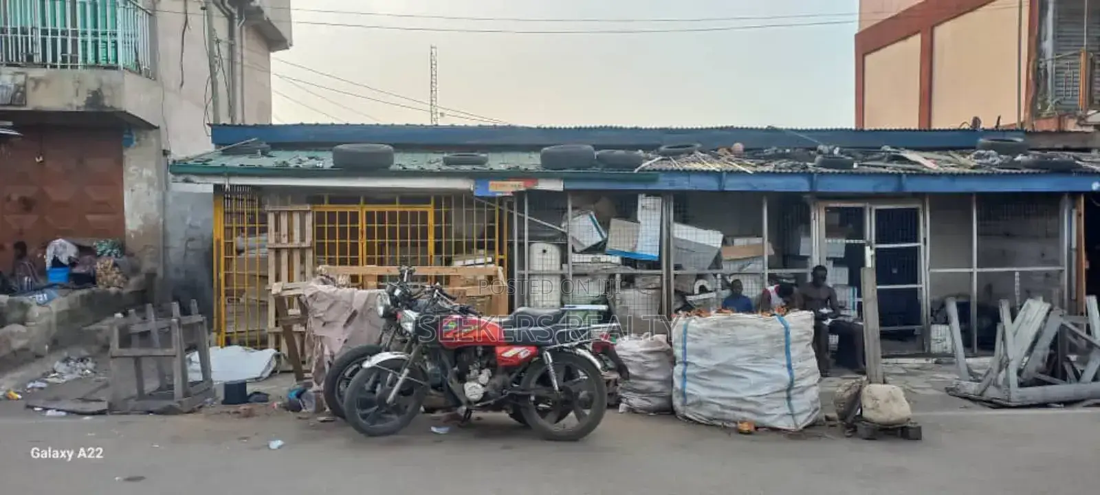 4bdrm House in Seekers Realty, Abossey Okai for sale in Abossey Okai