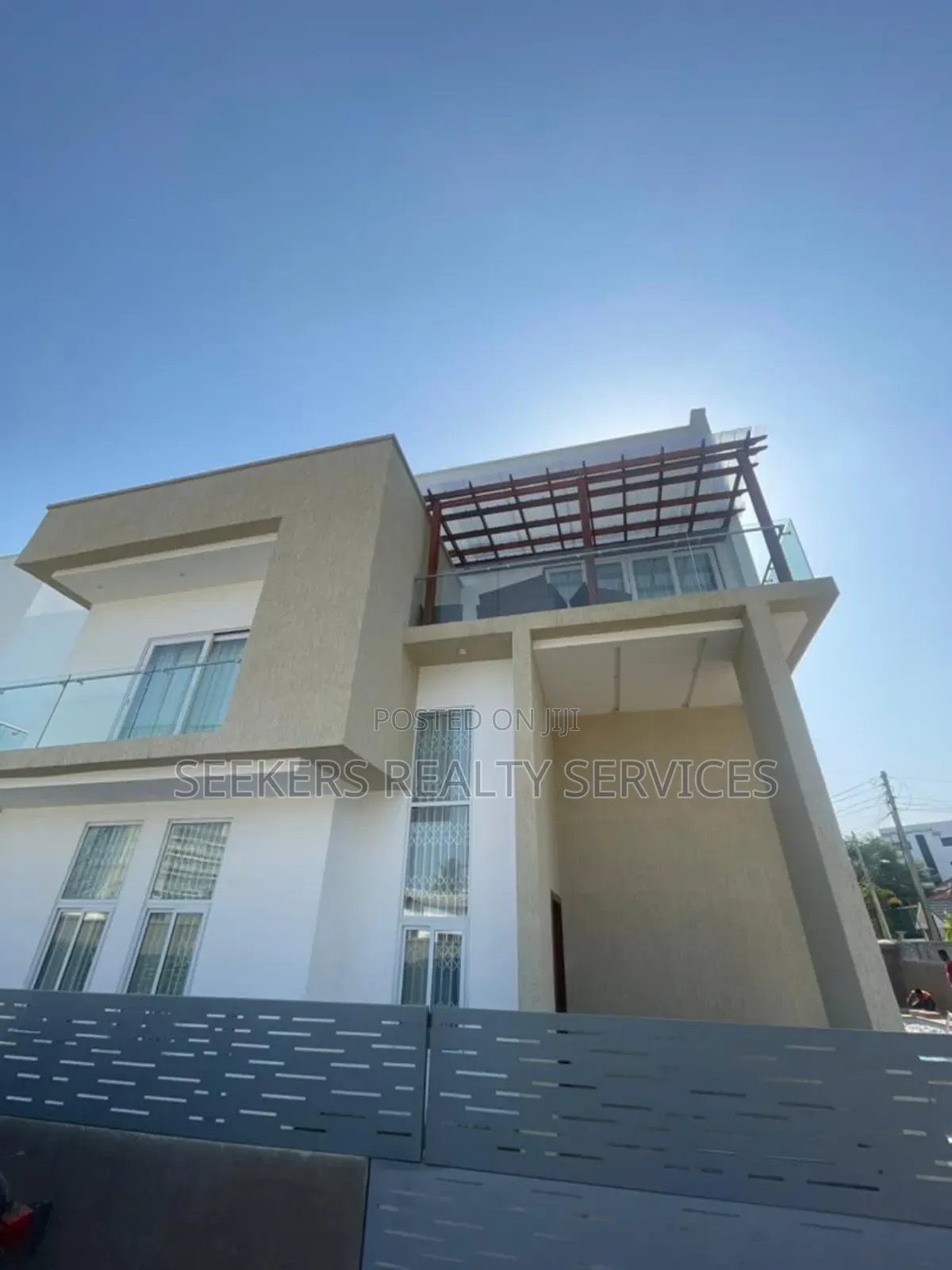 4bdrm House in Seekers Realty, Cantonments for rent in Cantonments