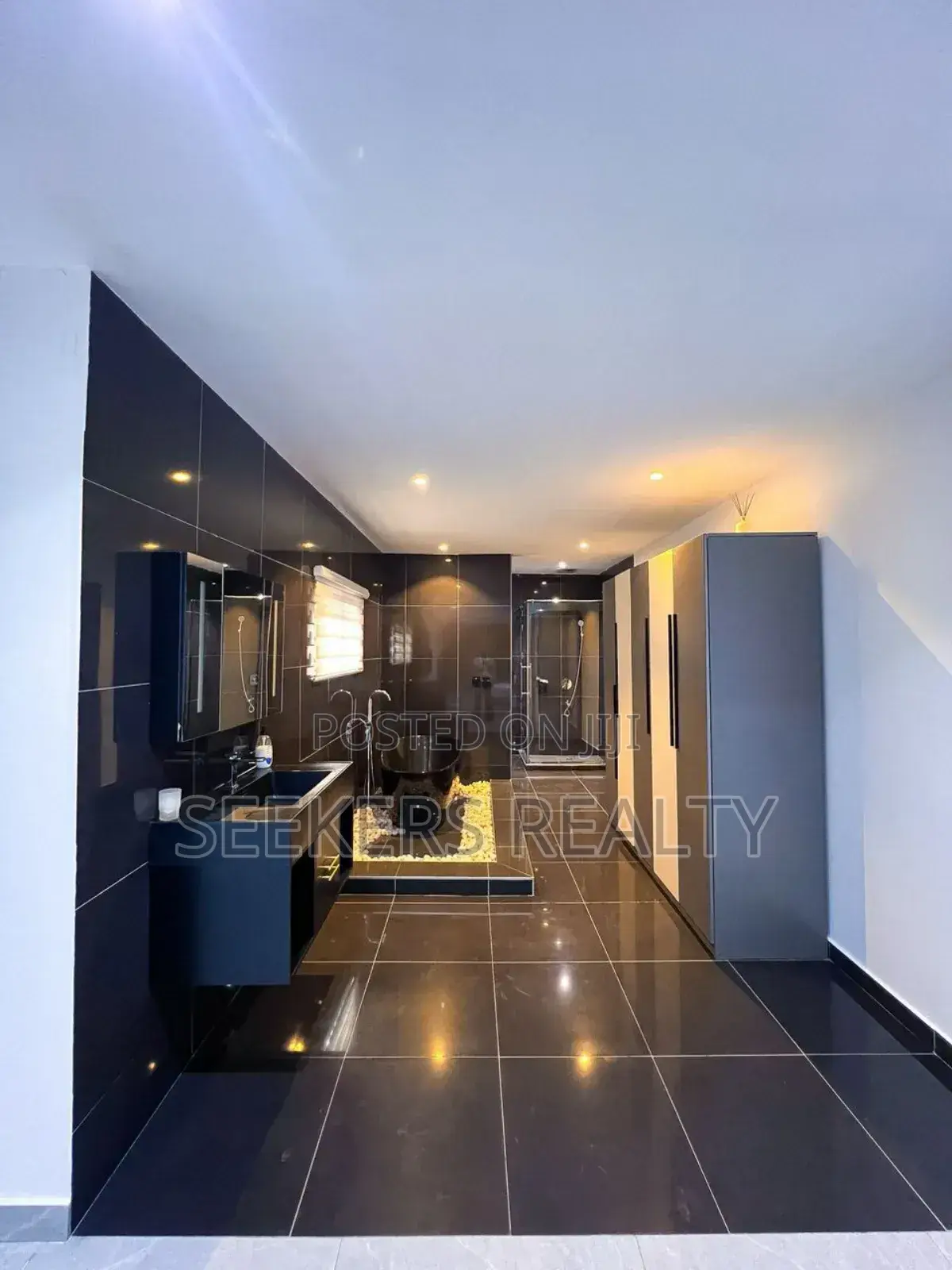 Furnished 4bdrm House in Seekers Realty, East Legon for sale in East Legon