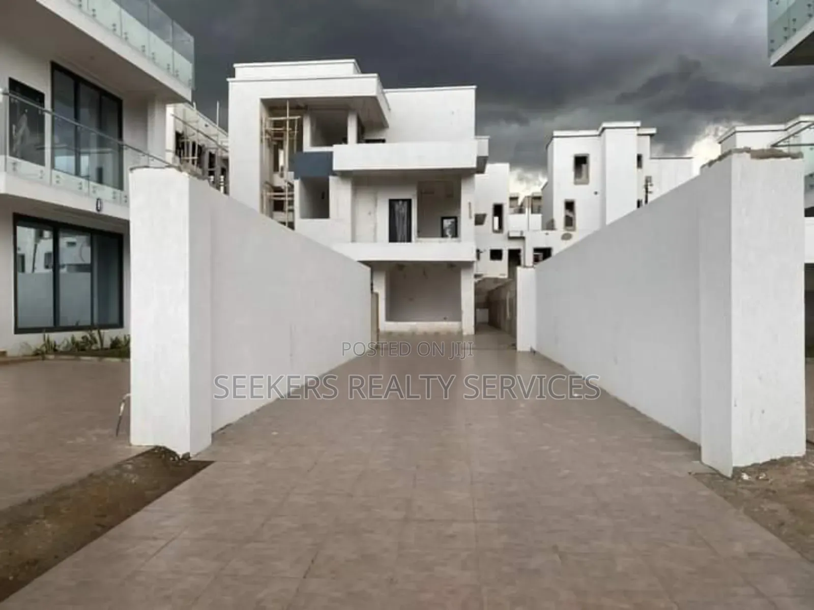 4bdrm Mansion in Seekers Realty, Airport Residential Area for sale in Airport Residential Area