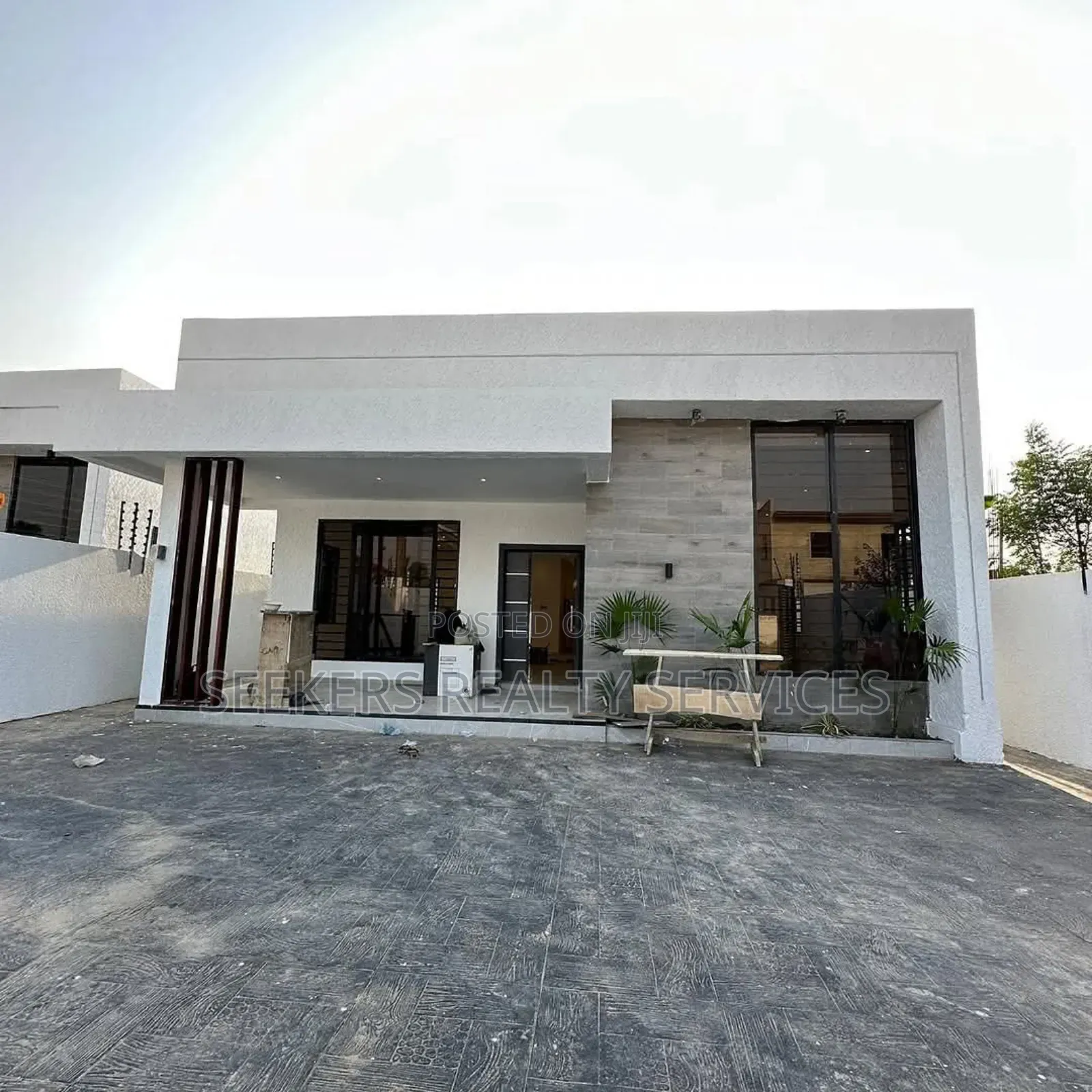 3bdrm House in Seekers Realty, Lake Side Estate for sale in Lake Side Estate