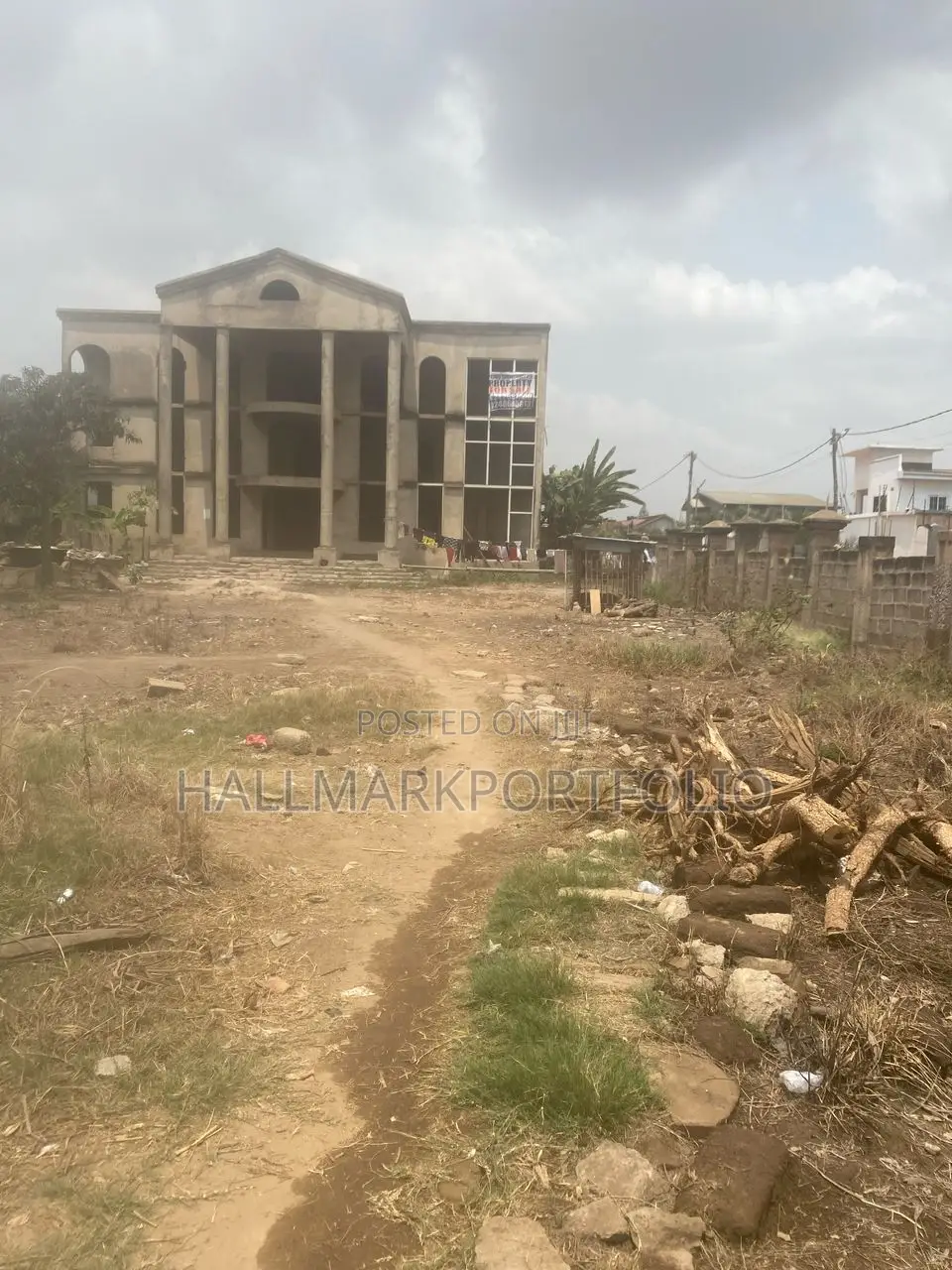 0.48 Acre Land Accra-Tema Motorway in Sakumono