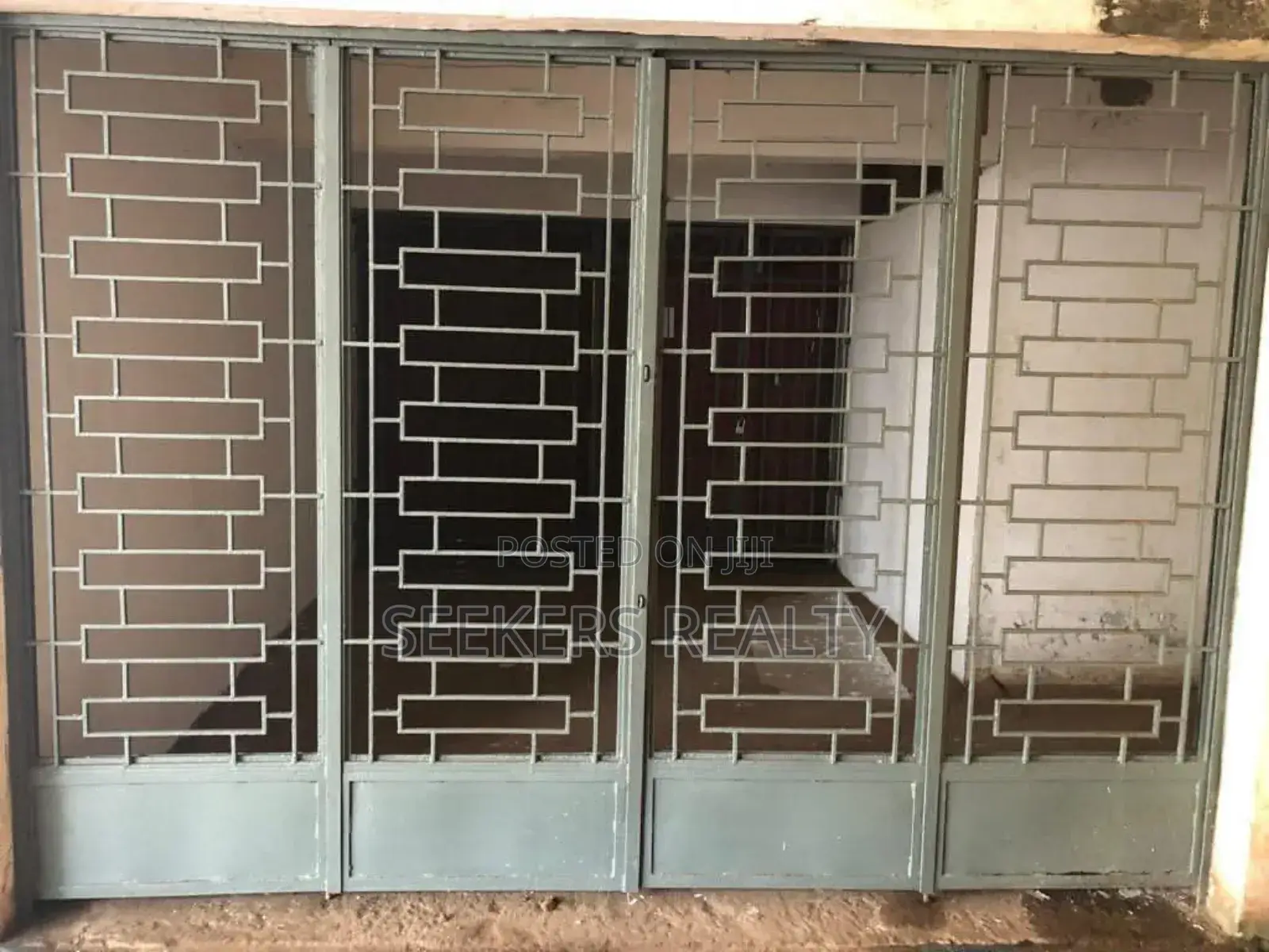 Warehouse for Rent Within Labone in Labone