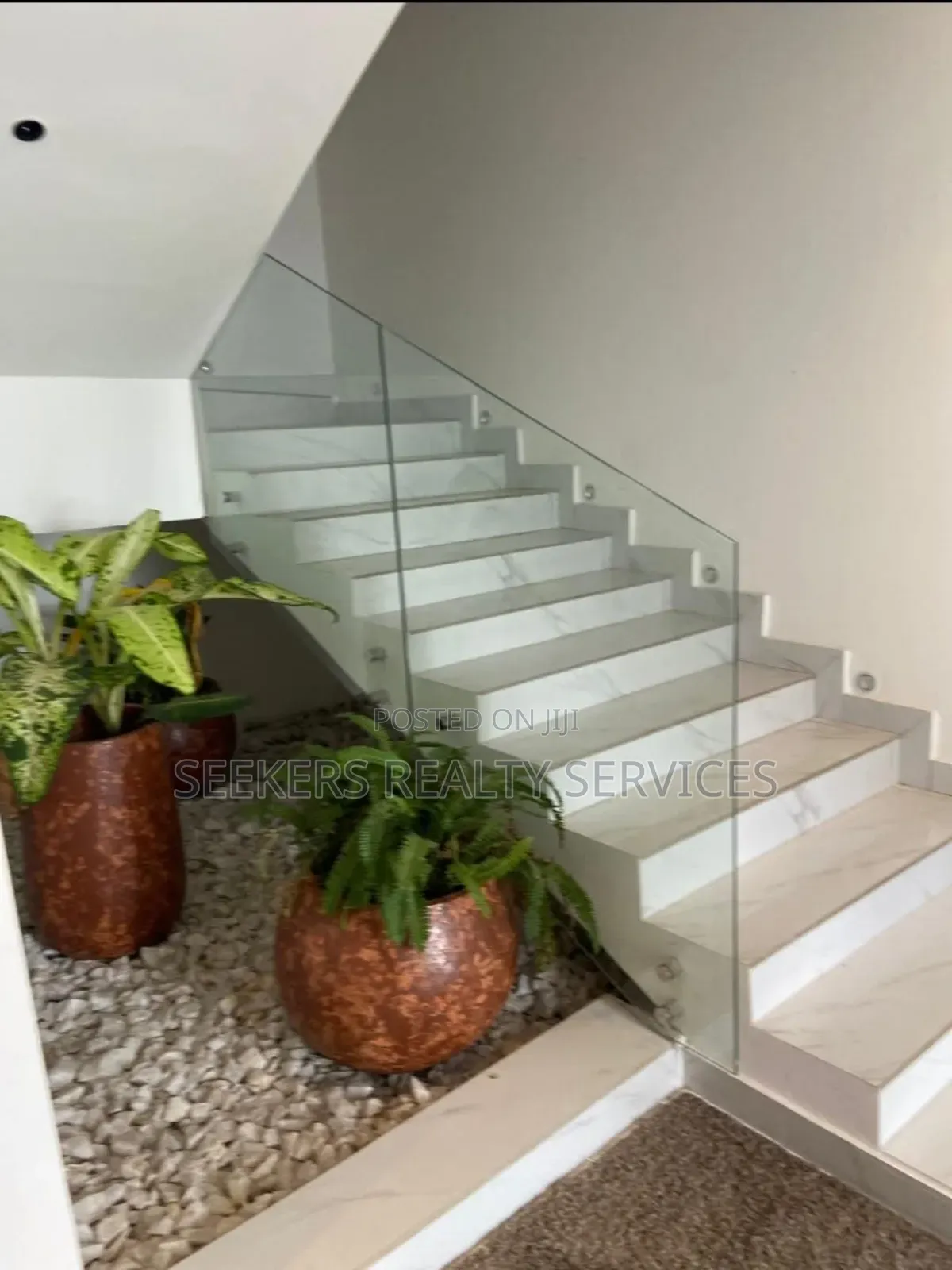 Furnished 4bdrm Townhouse / Terrace in Seekers Realty, East Legon in East Legon