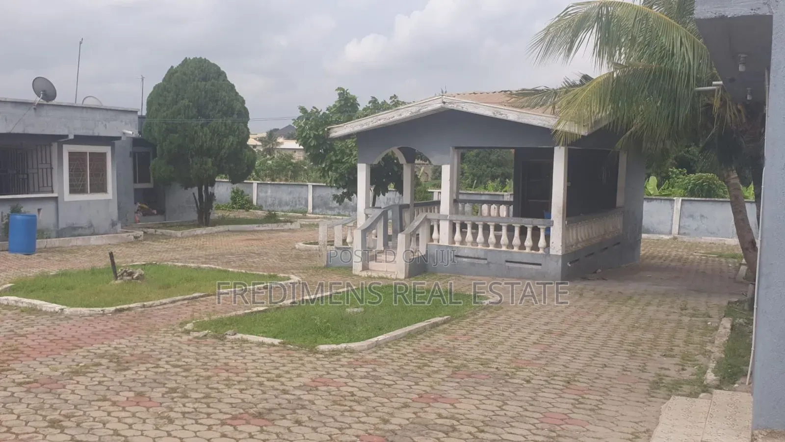 5bdrm House in Fredimens Real, Kumasi Metropolitan for sale in Kumasi Metropolitan