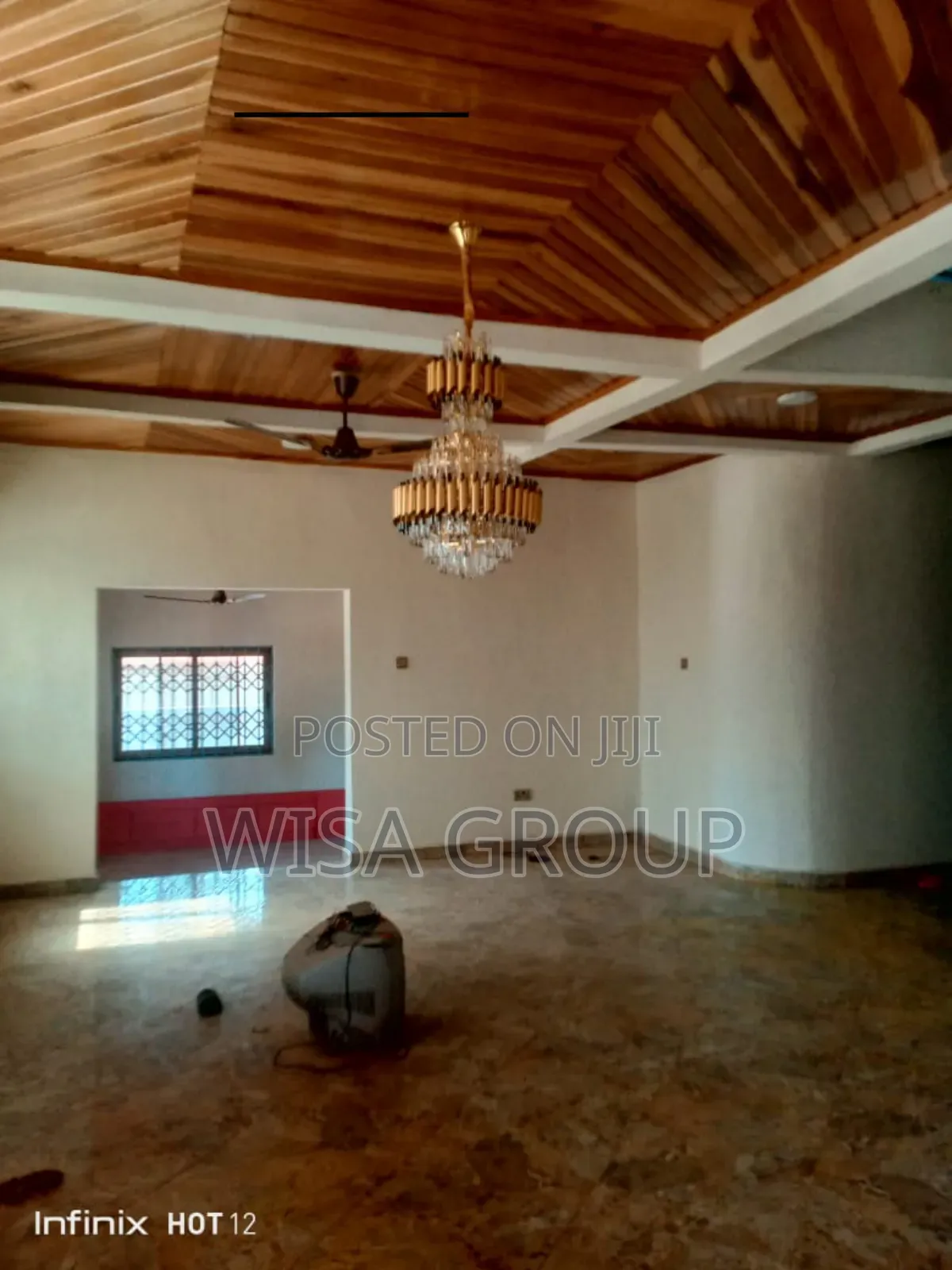 8bdrm Duplex in Wisa Group, Accra Metropolitan for rent in Accra Metropolitan