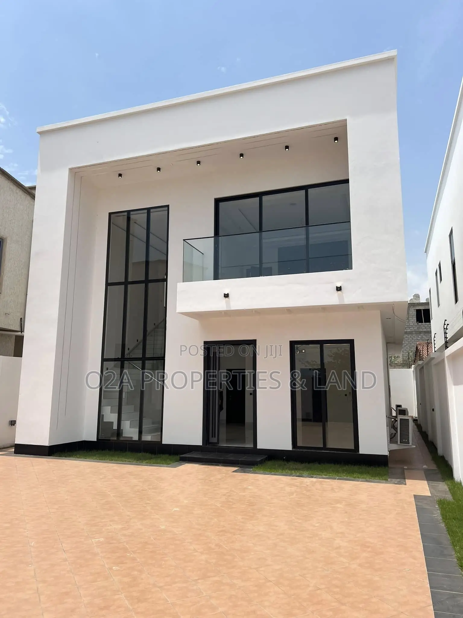 4bdrm House in Spintex, Lashibi, Sakumono for sale in Sakumono