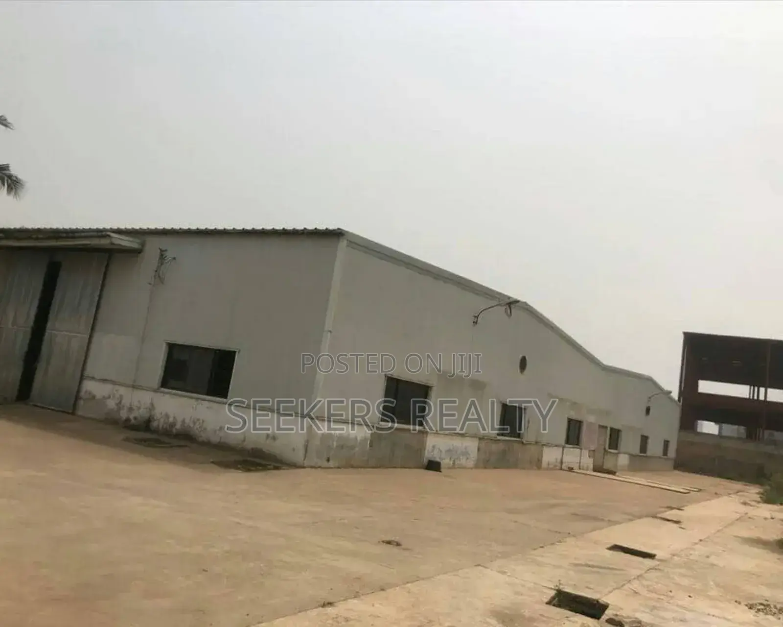 Warehouse for Sale at Spintex in Spintex