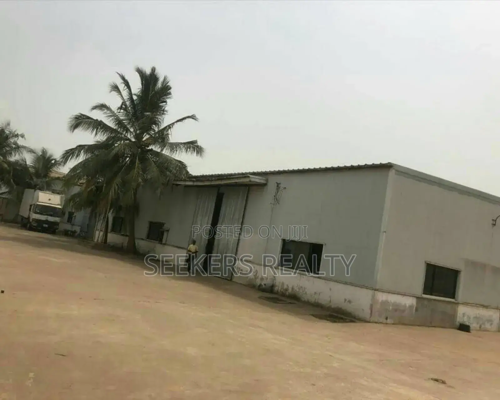 Warehouse for Sale at Spintex in Spintex