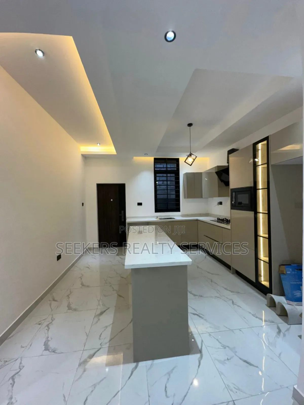 4bdrm House in Seekers Realty, Accra Metropolitan for sale in Accra Metropolitan