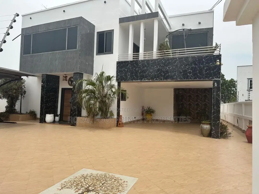 Furnished 5bdrm House in Luxelooks Properties, East Legon for sale in East Legon