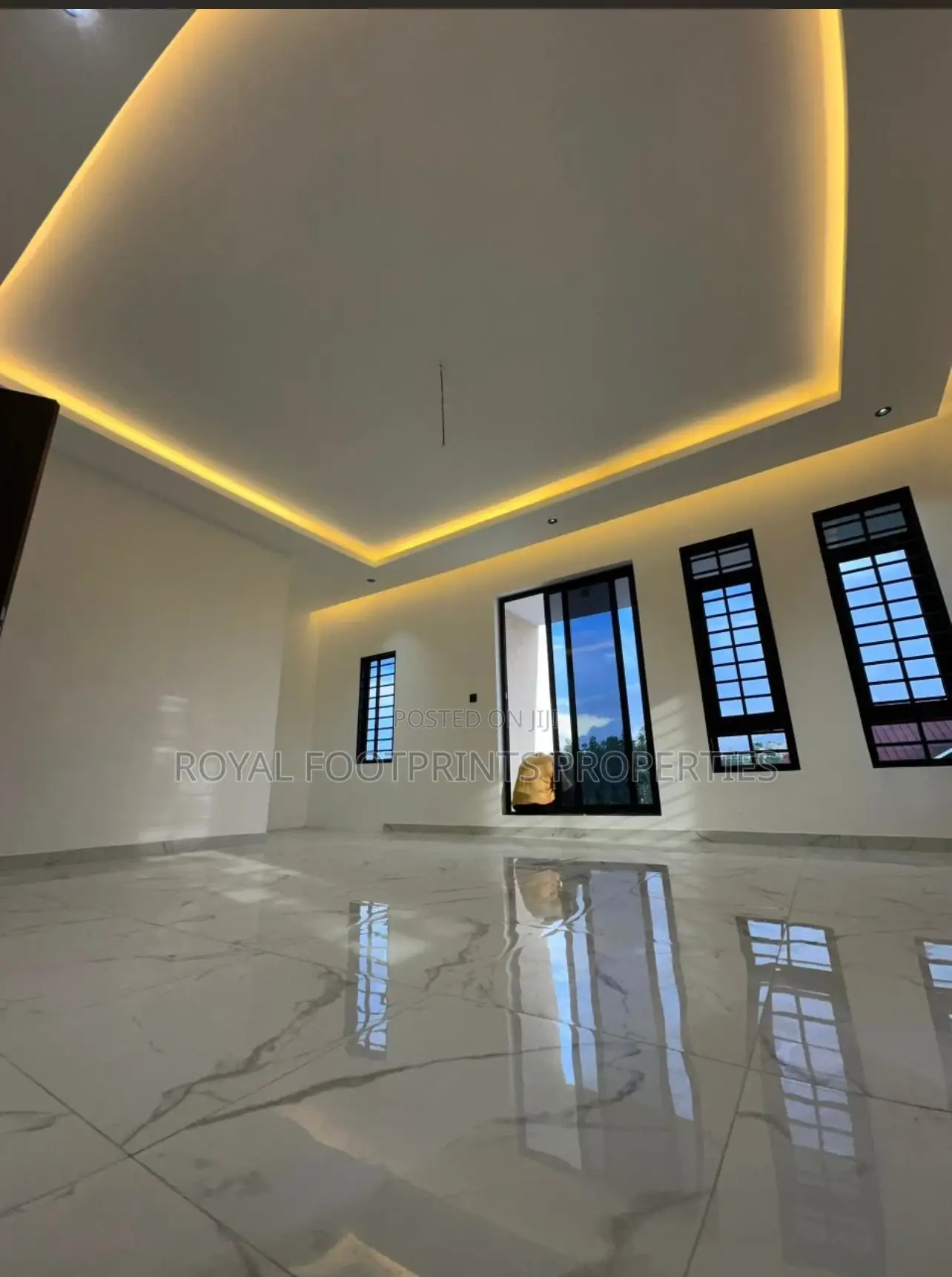3bdrm House in Luxelooks Properties, East Legon for sale in East Legon