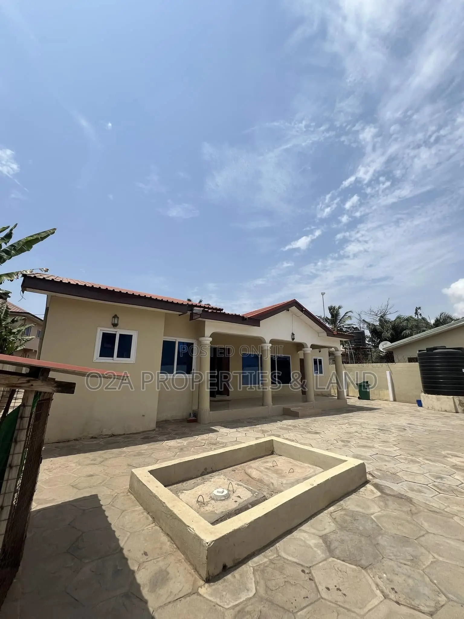 4bdrm House in Spintex , Lashibi, Sakumono for sale in Sakumono